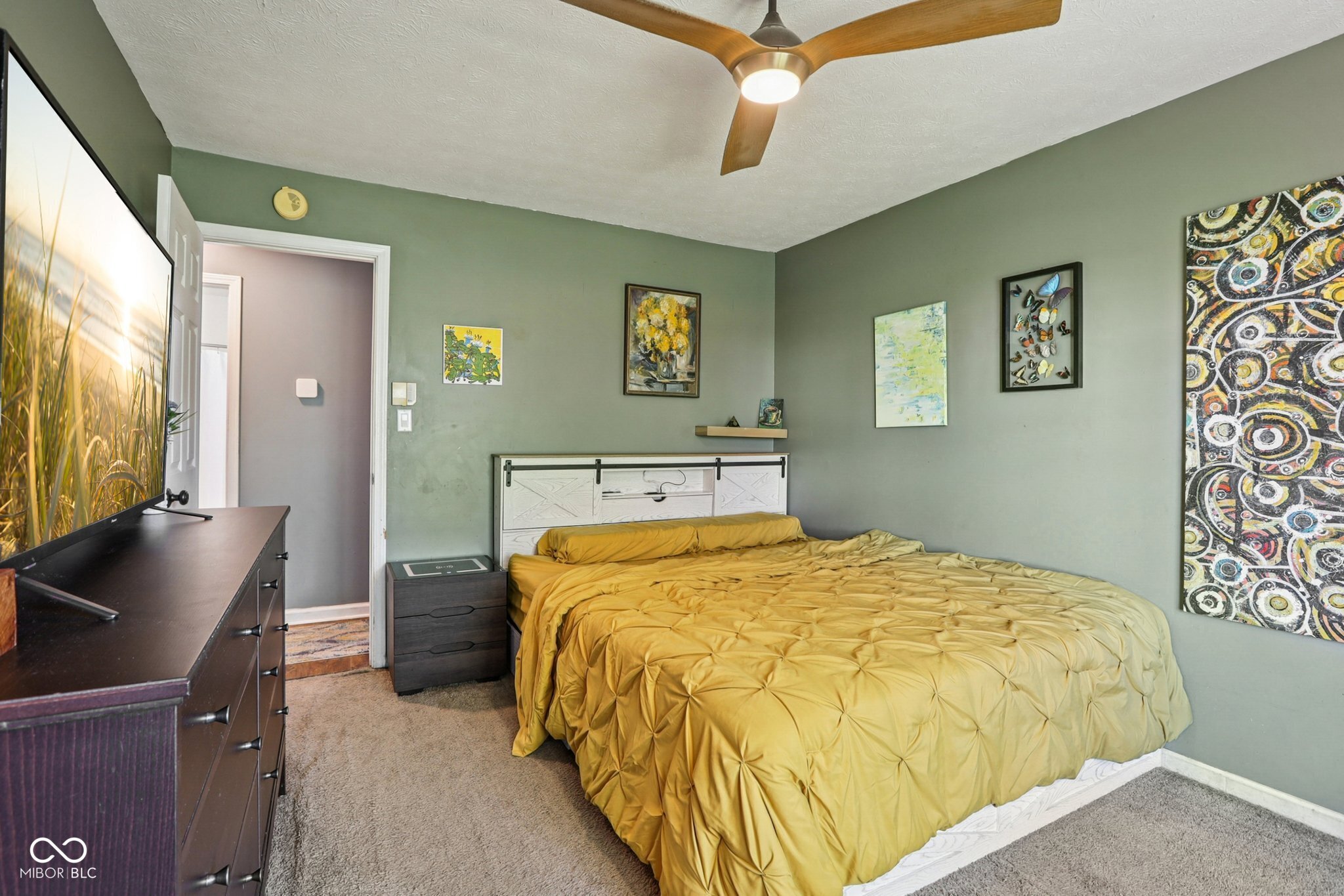 3132 N River Shore Place