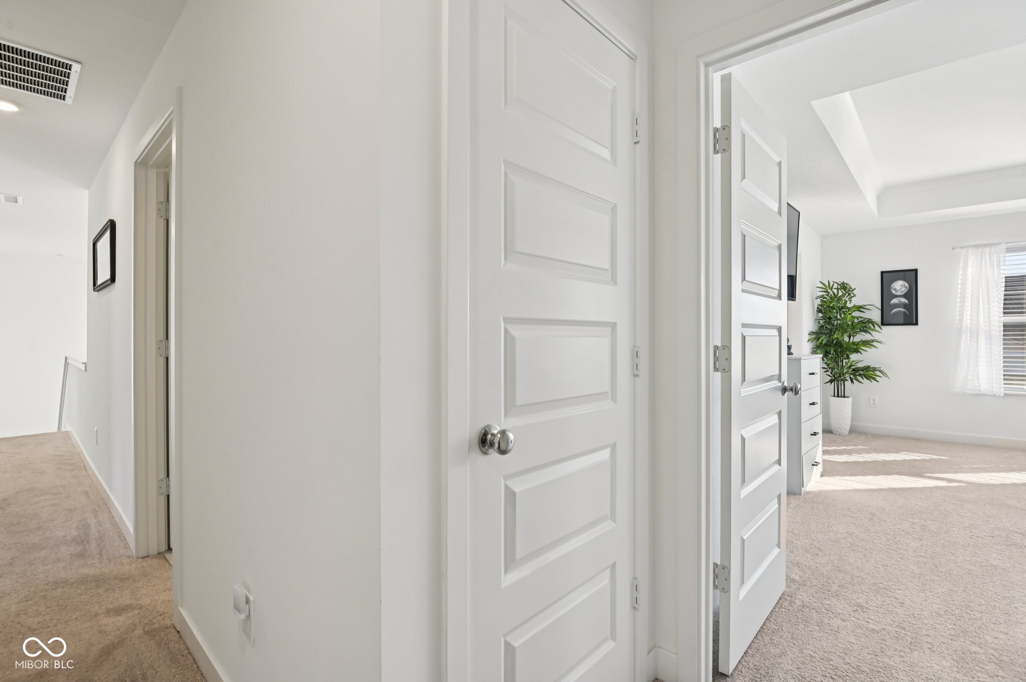 1432 Chatham Hills Boulevard