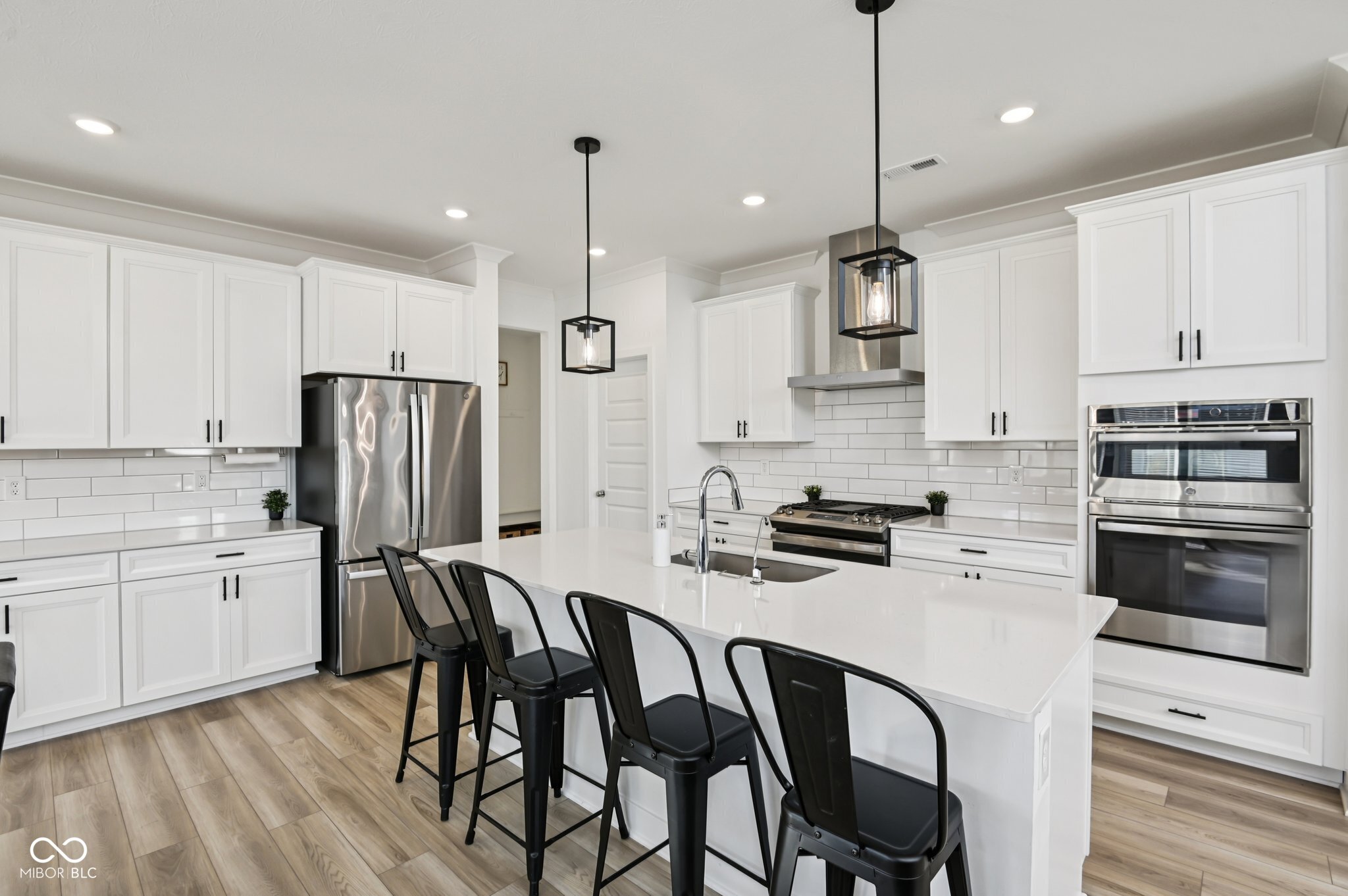 1432 Chatham Hills Boulevard