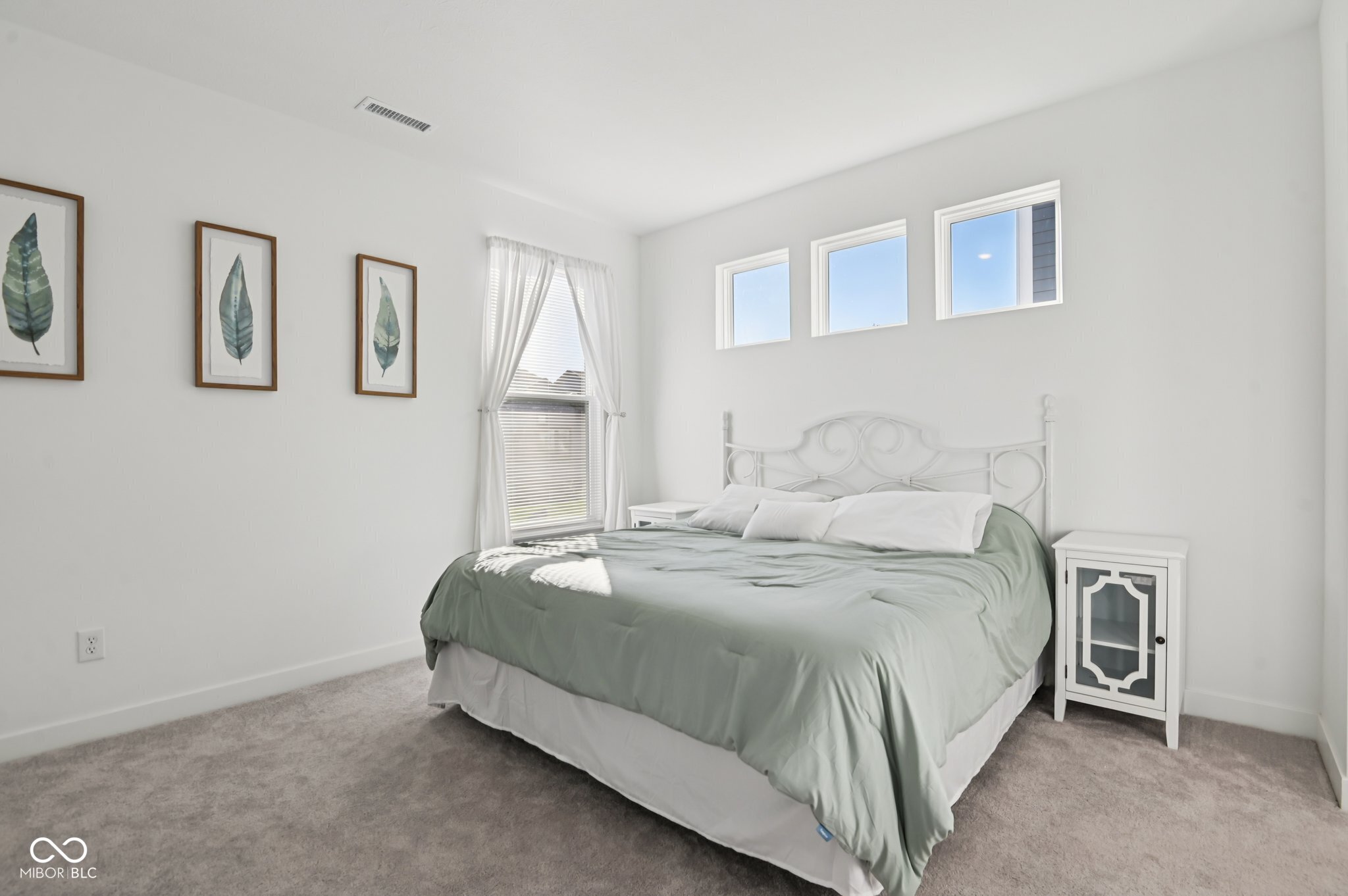 1432 Chatham Hills Boulevard