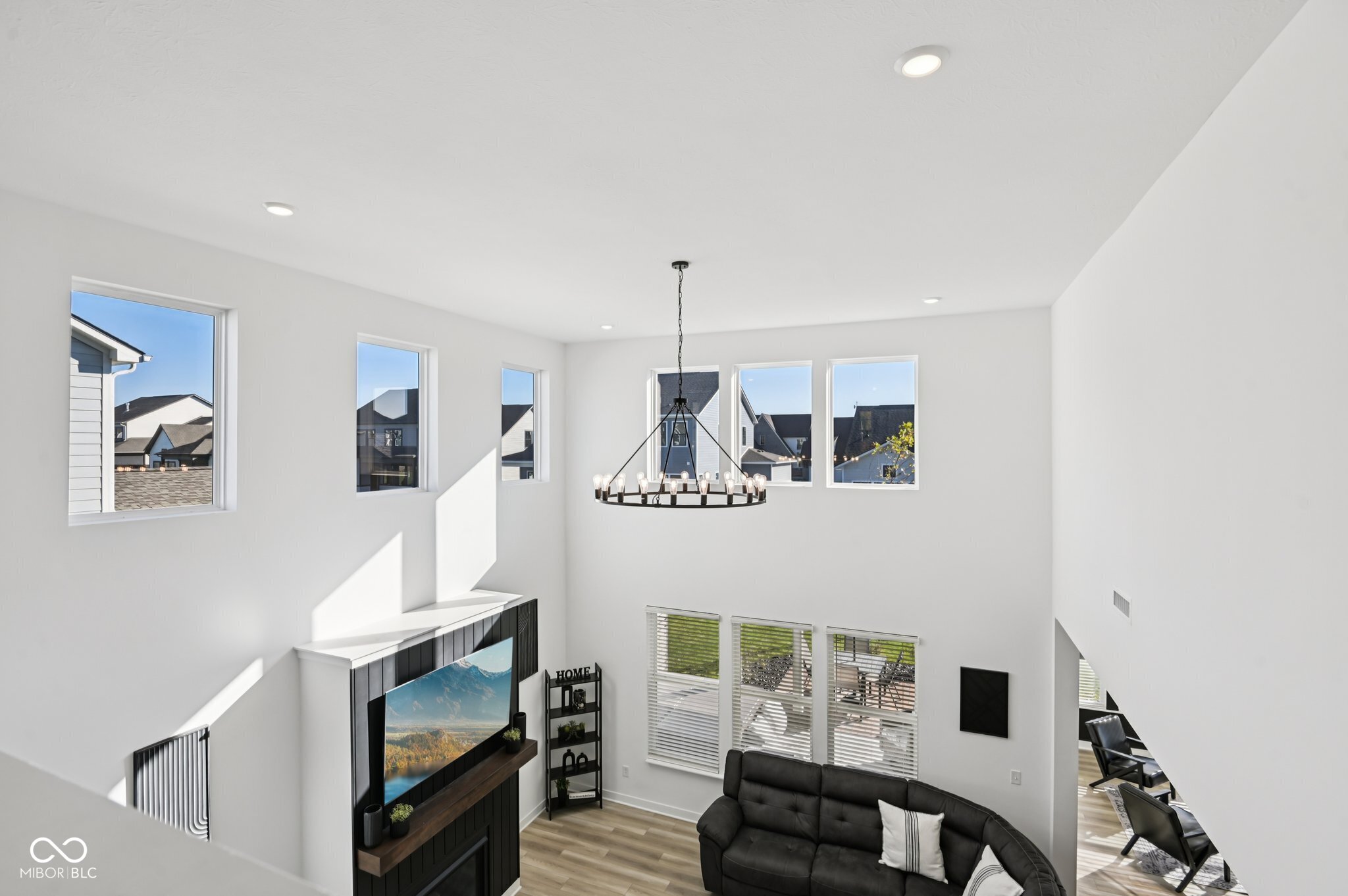 1432 Chatham Hills Boulevard