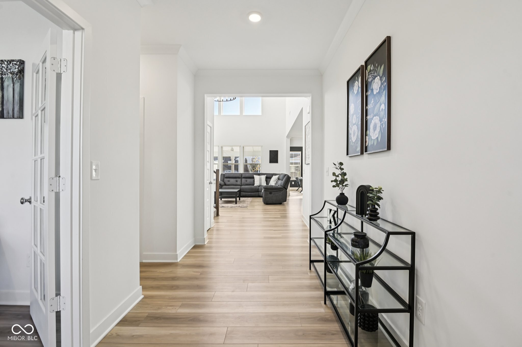 1432 Chatham Hills Boulevard