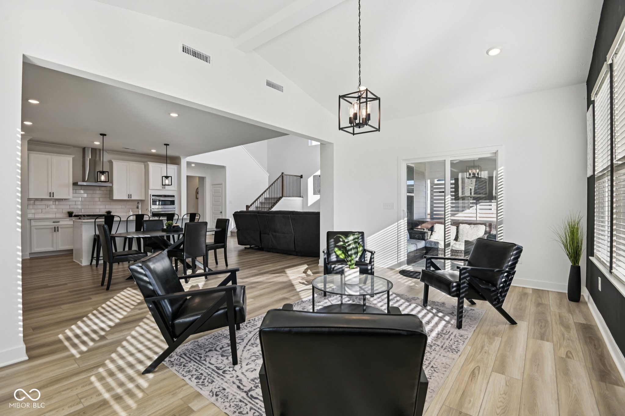 1432 Chatham Hills Boulevard