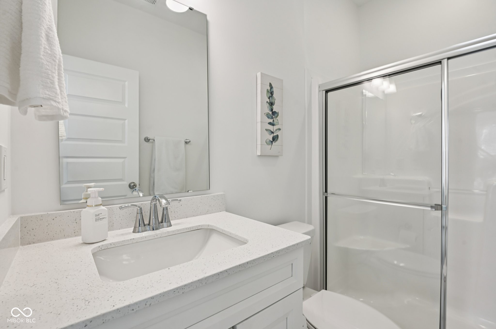 1432 Chatham Hills Boulevard