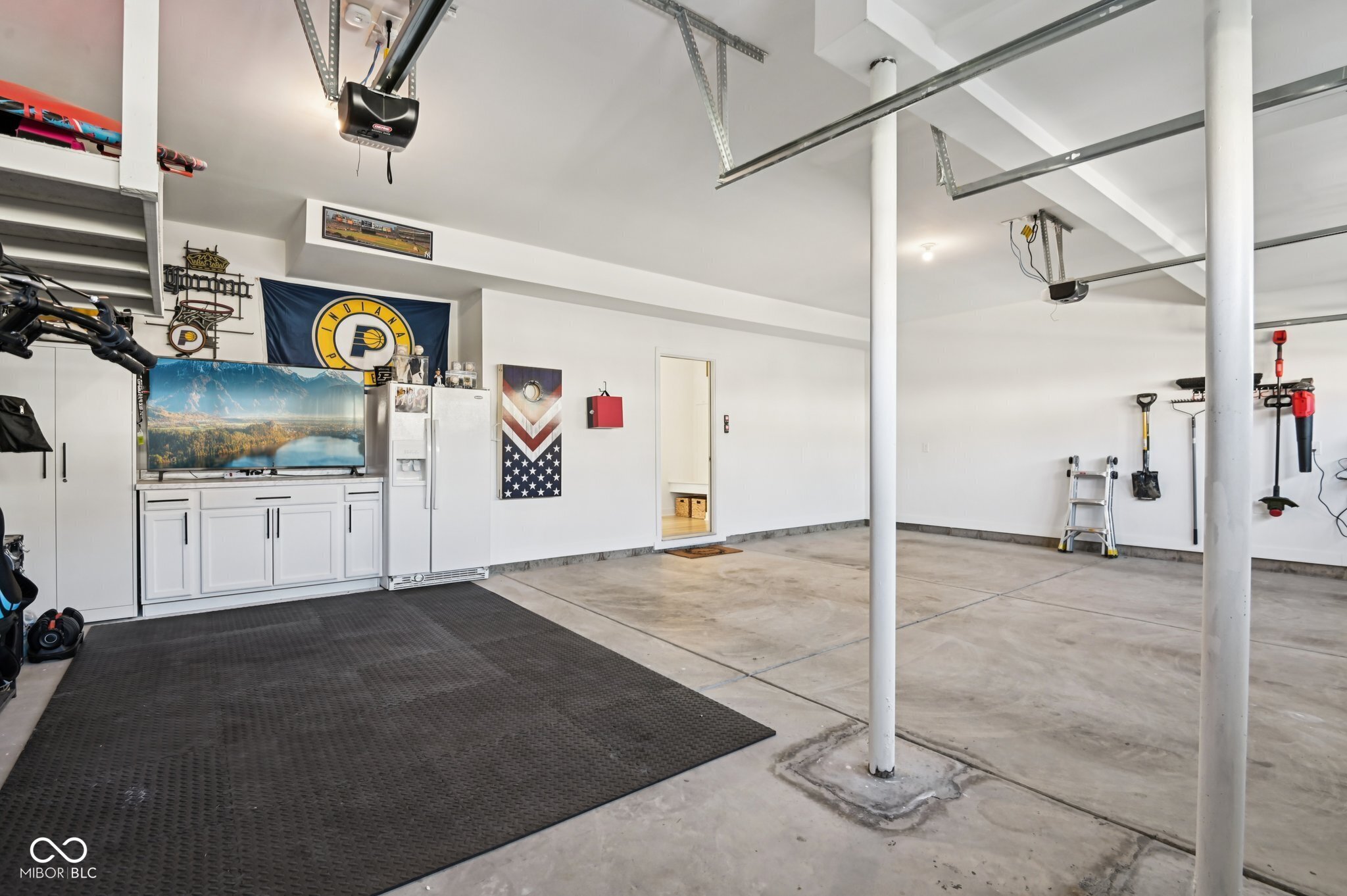 1432 Chatham Hills Boulevard