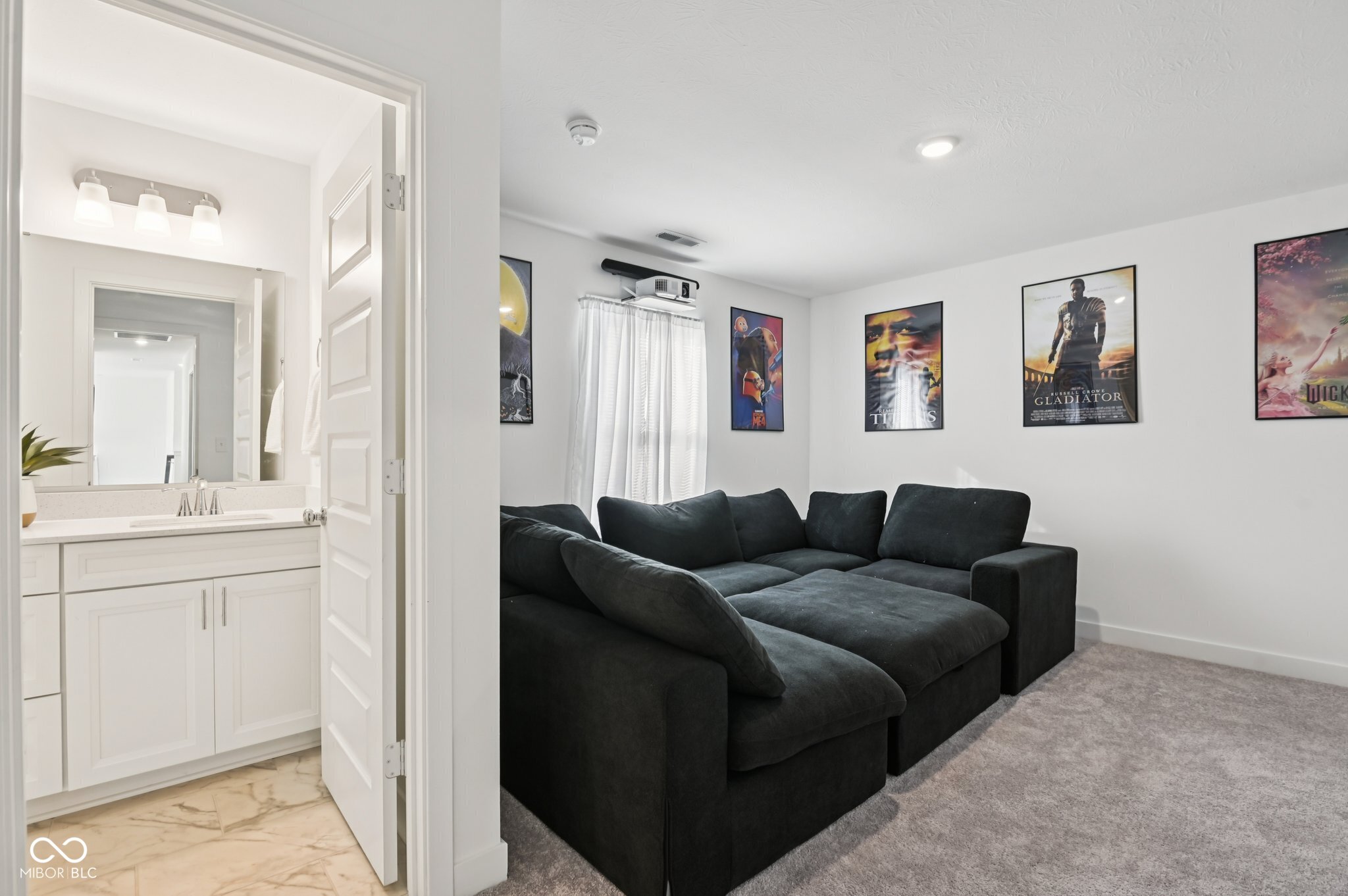 1432 Chatham Hills Boulevard