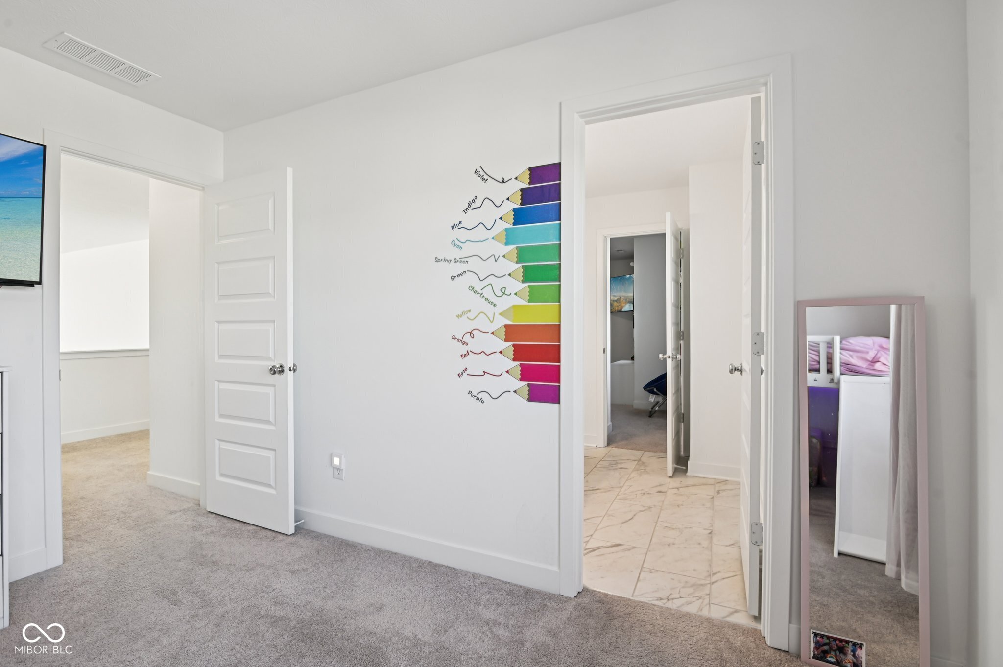 1432 Chatham Hills Boulevard