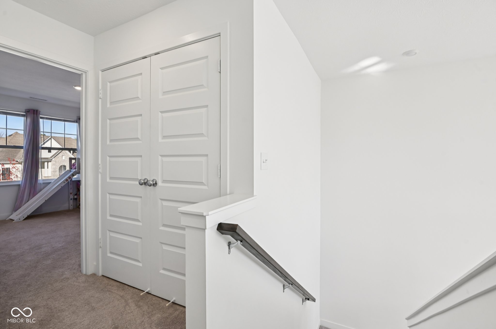 1432 Chatham Hills Boulevard