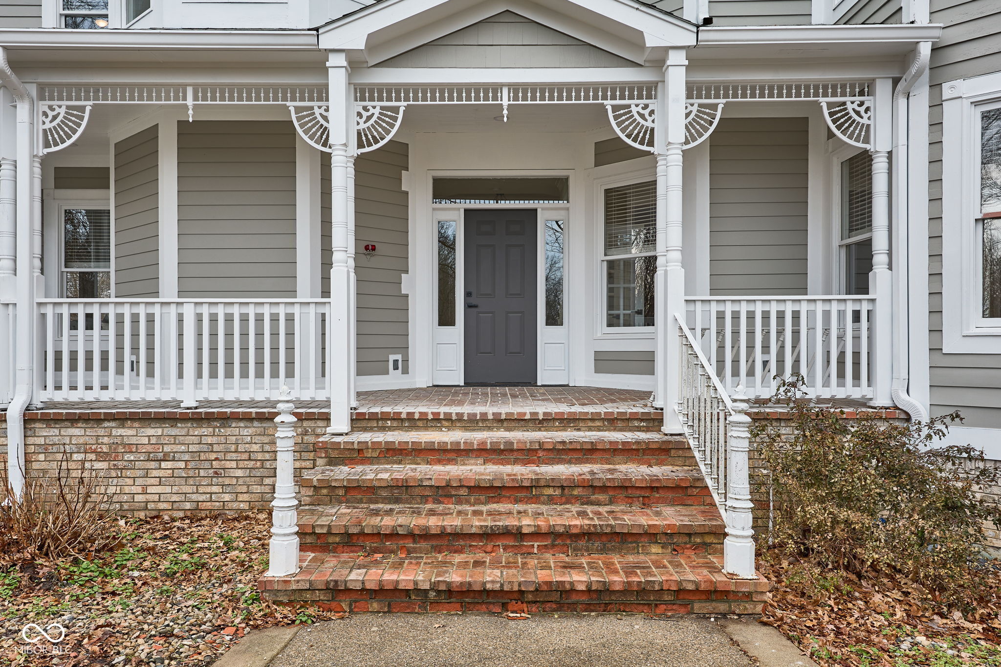 15 S Creedmoor Way