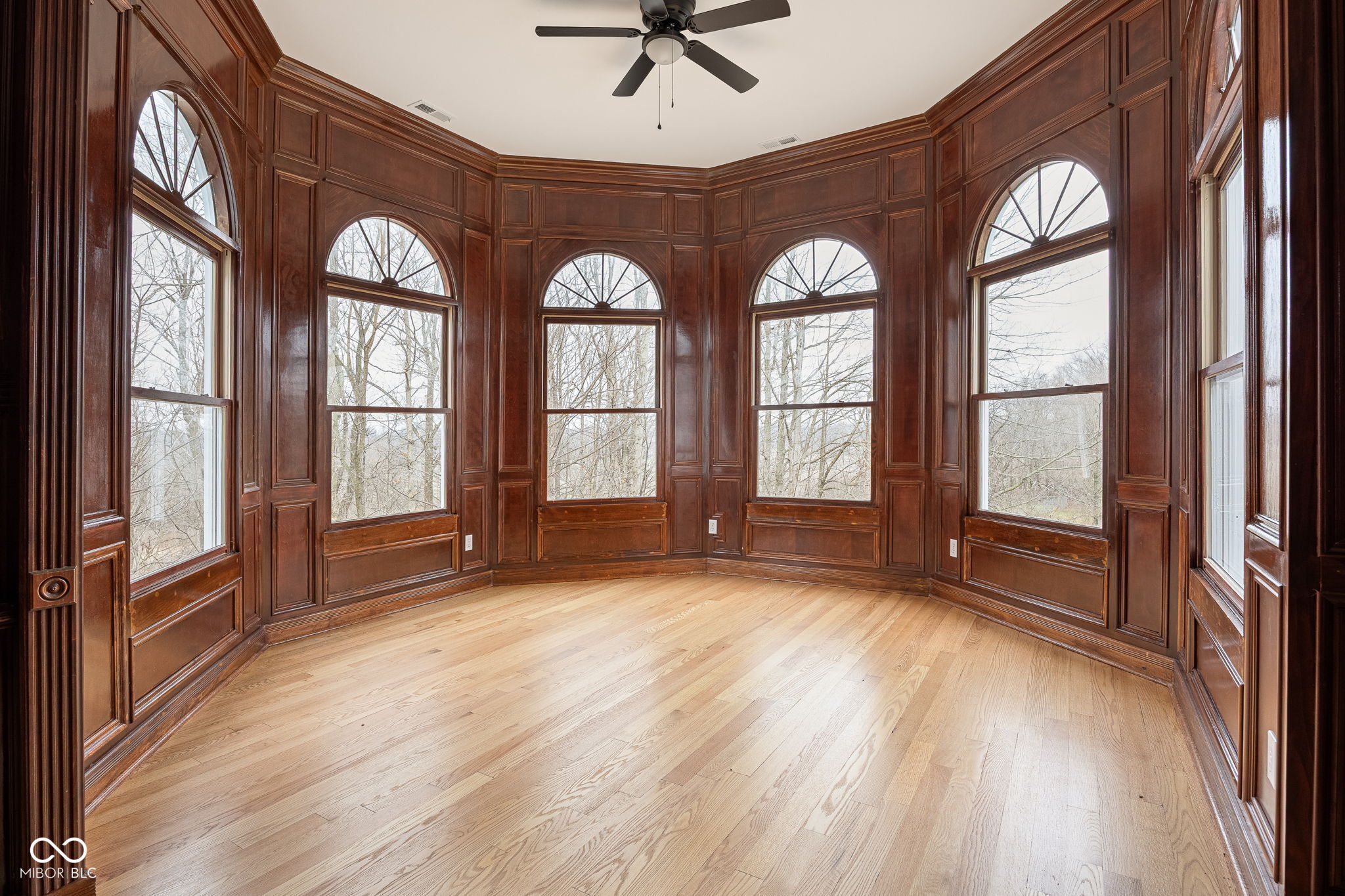 15 S Creedmoor Way