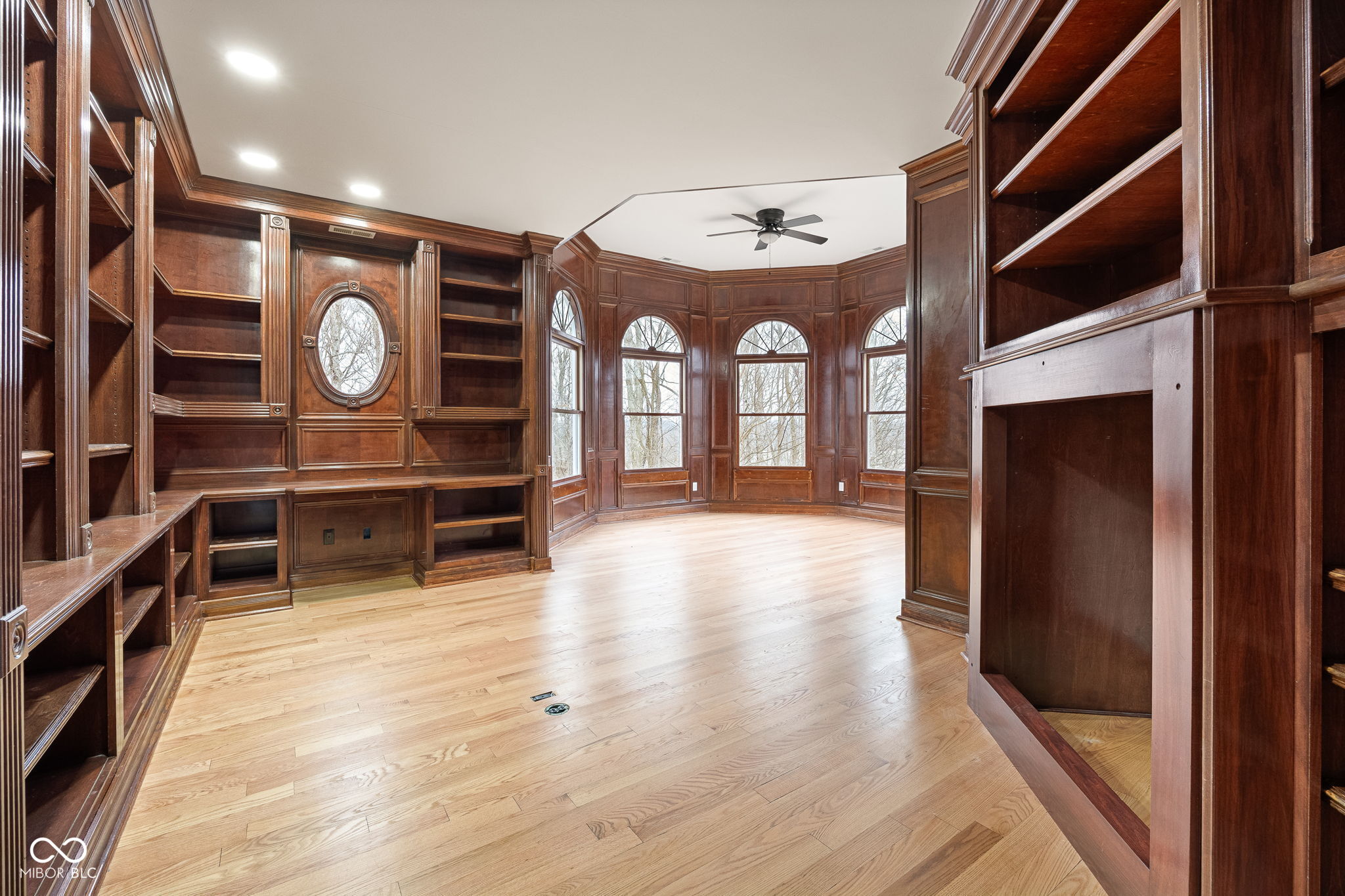15 S Creedmoor Way
