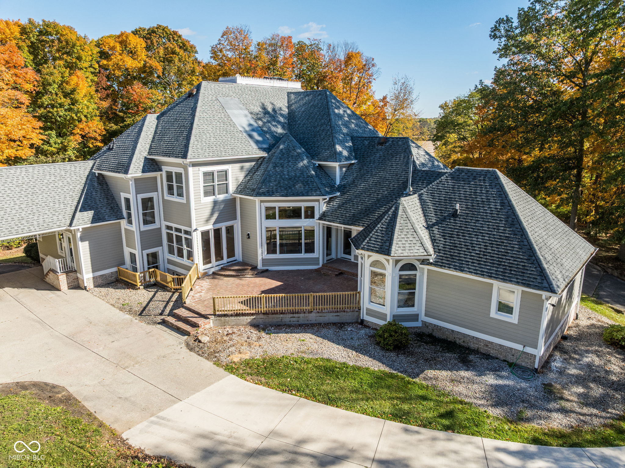 15 S Creedmoor Way