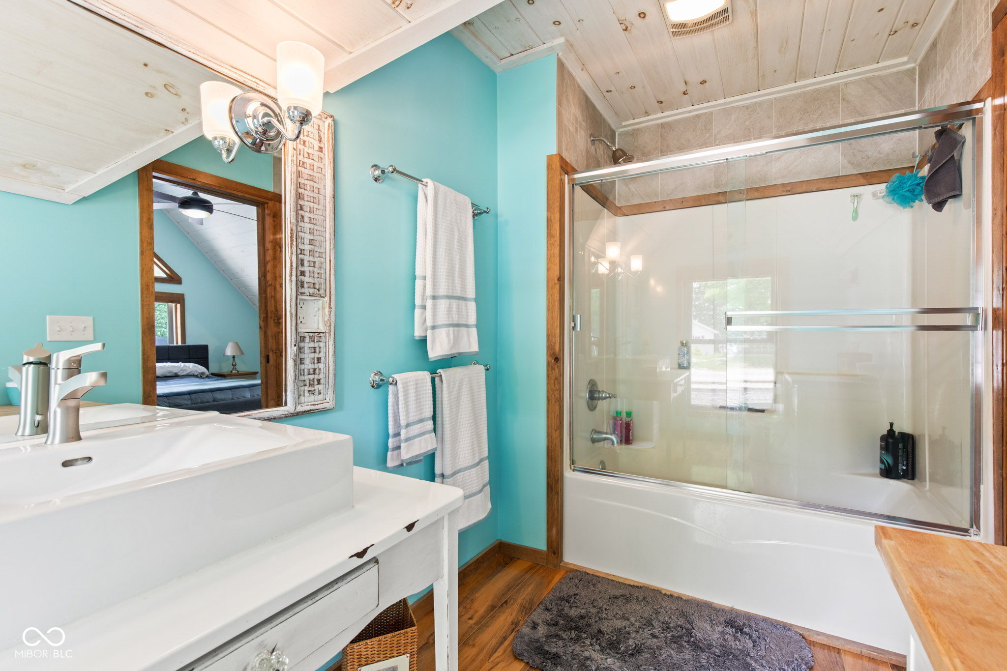 2540 S Annapolis Road