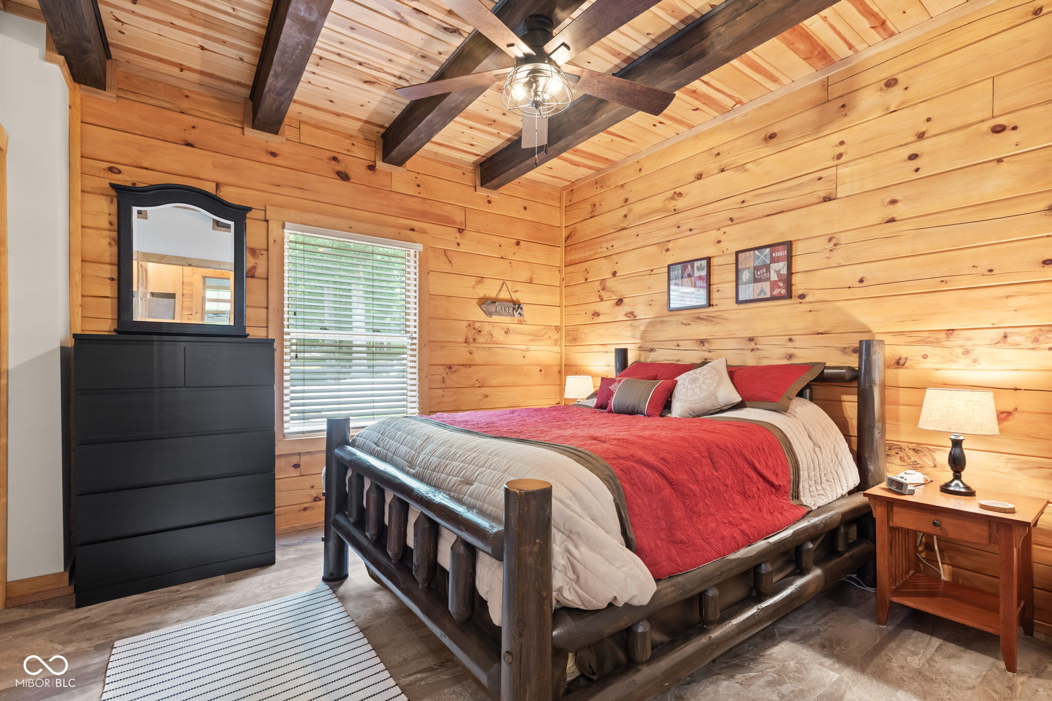 2540 S Annapolis Road