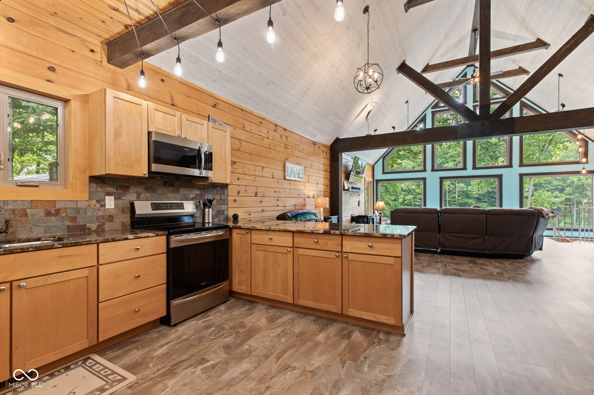 2540 S Annapolis Road