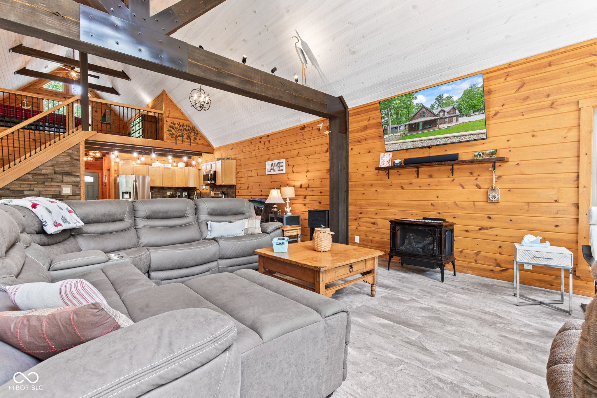 2540 S Annapolis Road