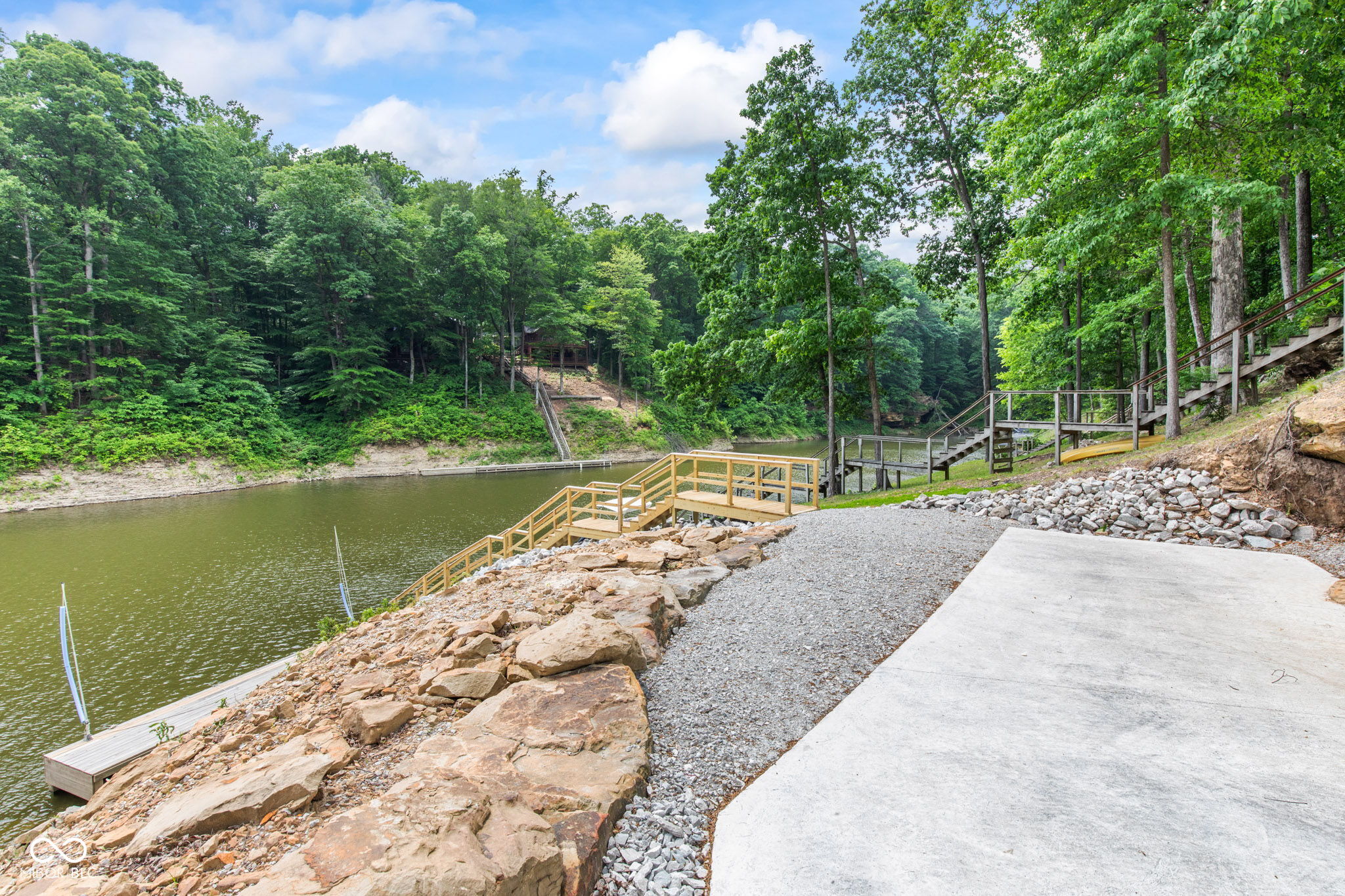 2540 S Annapolis Road