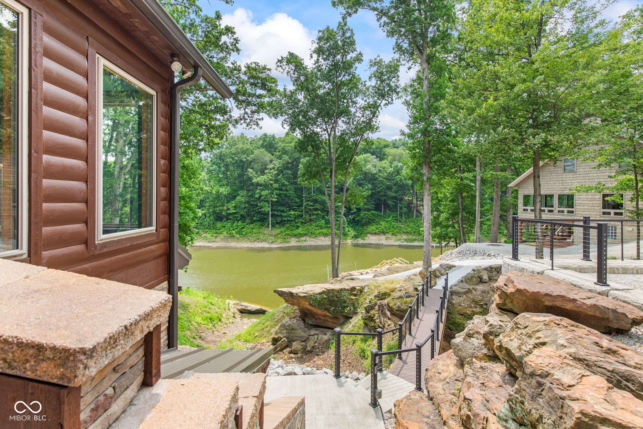 2540 S Annapolis Road