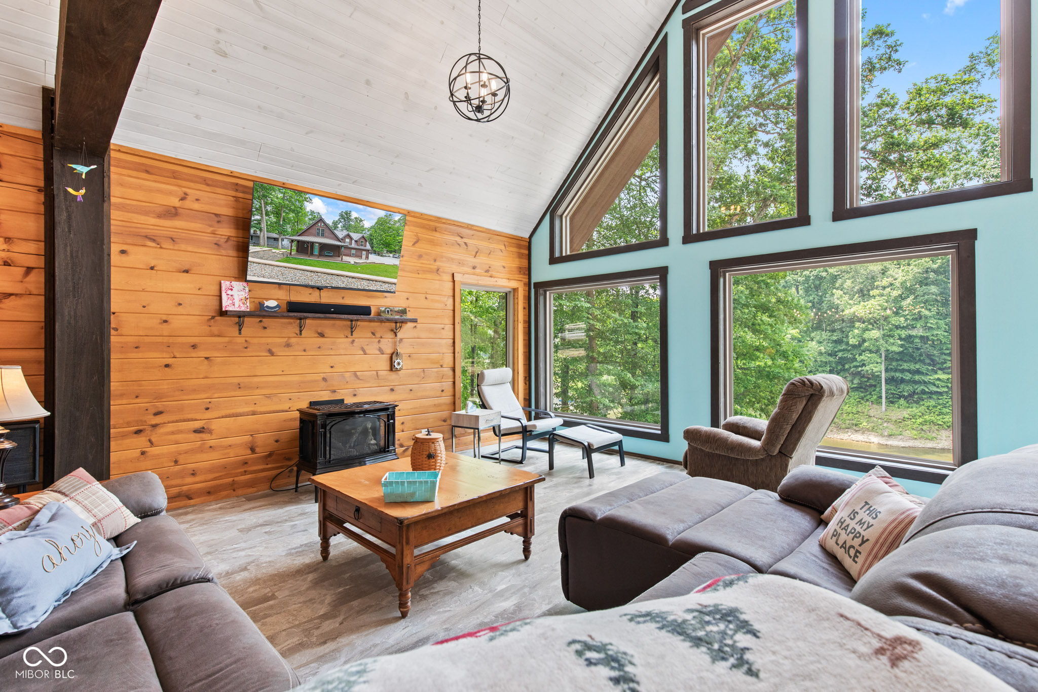 2540 S Annapolis Road