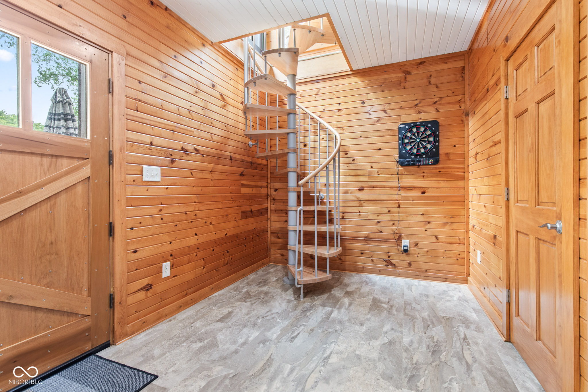 2540 S Annapolis Road