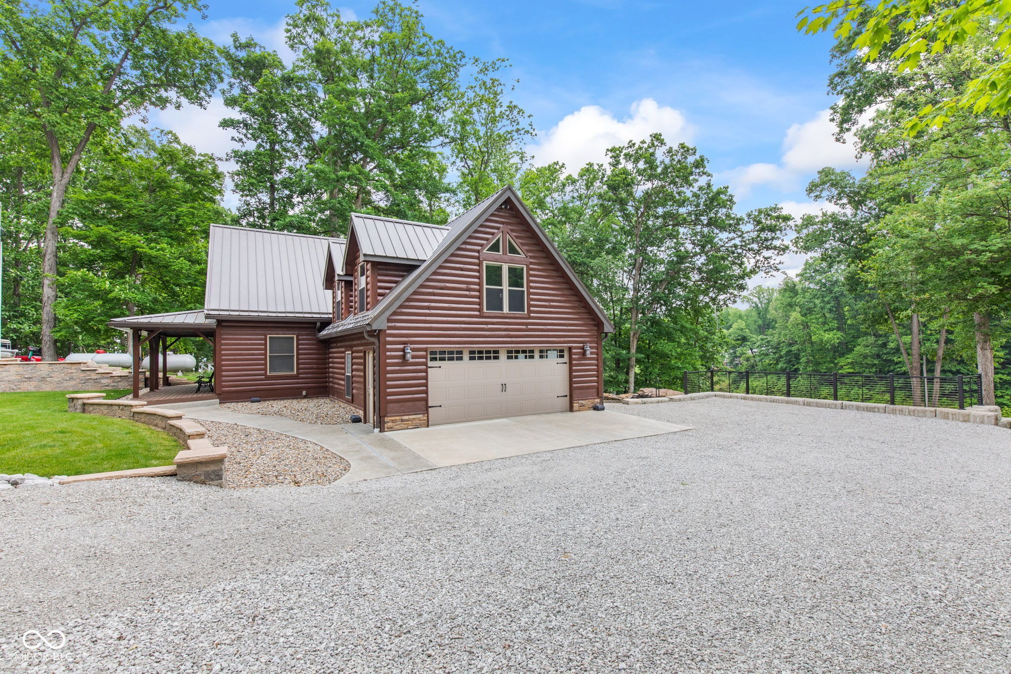 2540 S Annapolis Road