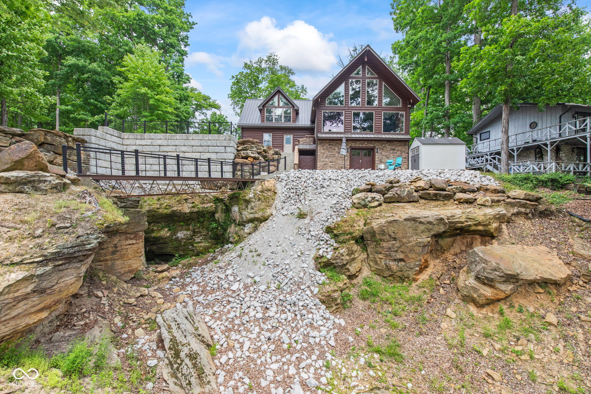 2540 S Annapolis Road