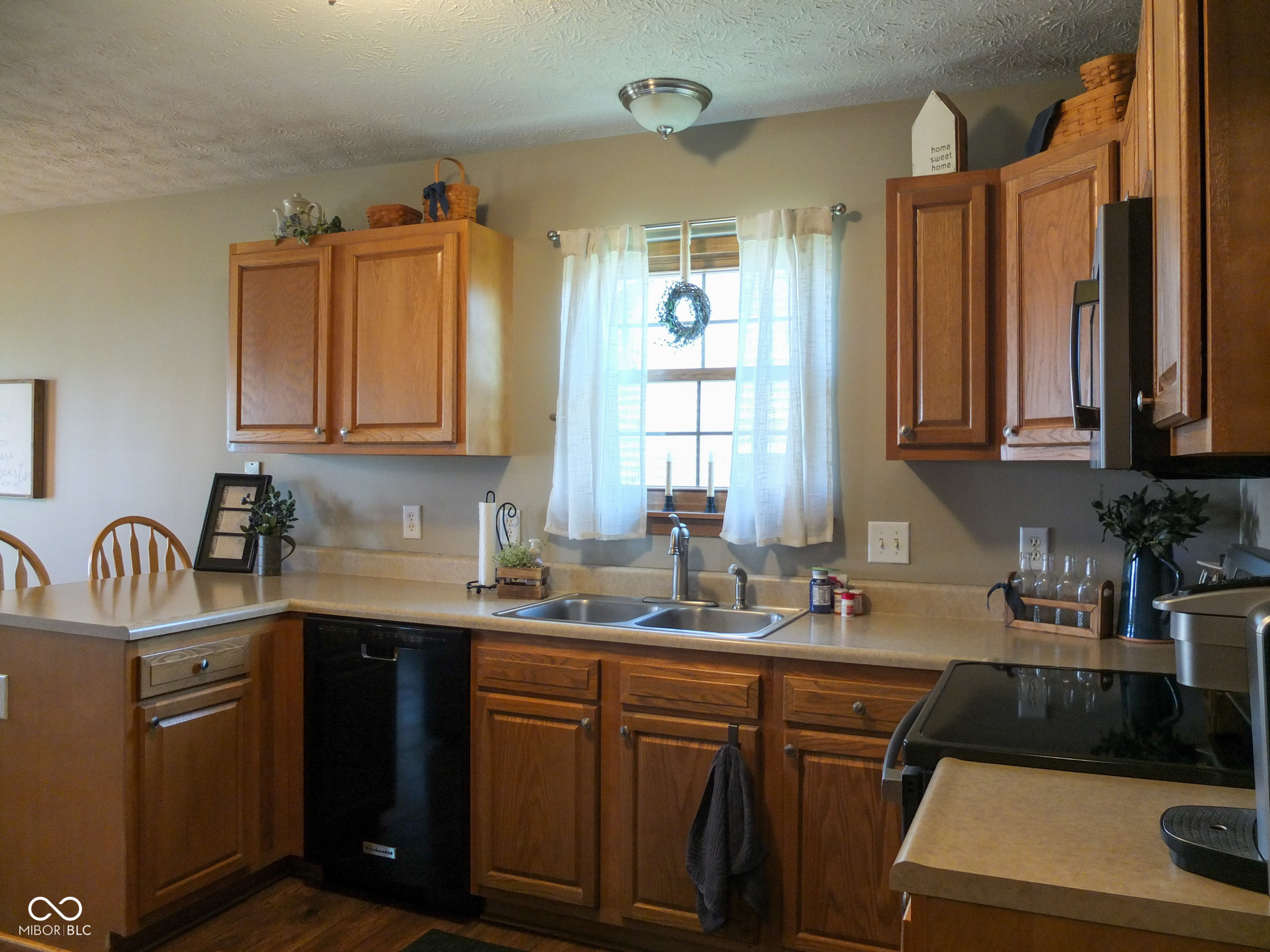 31 Hickory Lane S