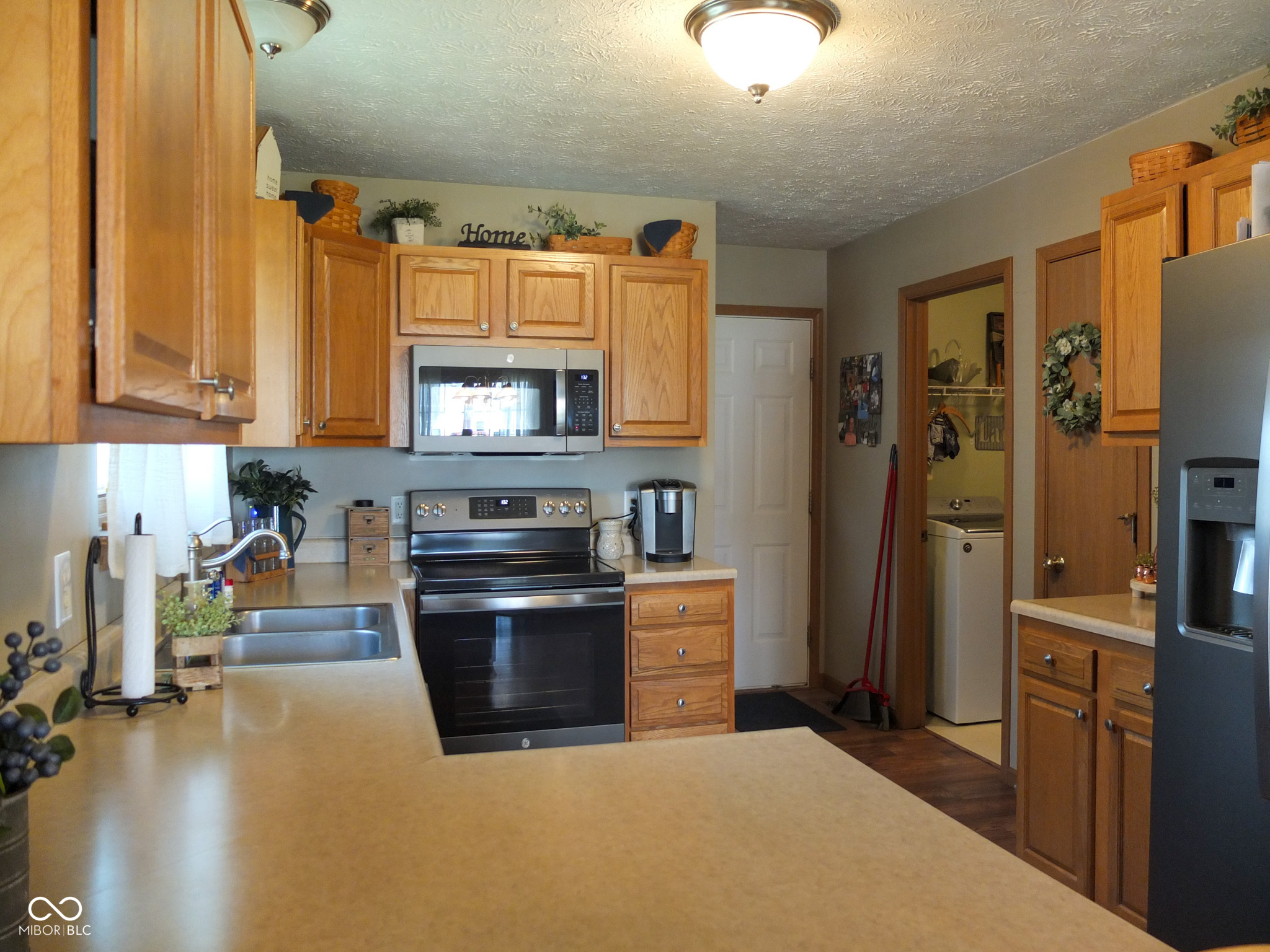31 Hickory Lane S