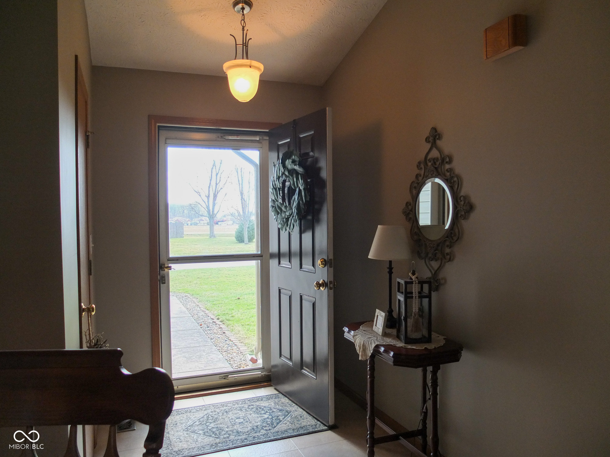 31 Hickory Lane S