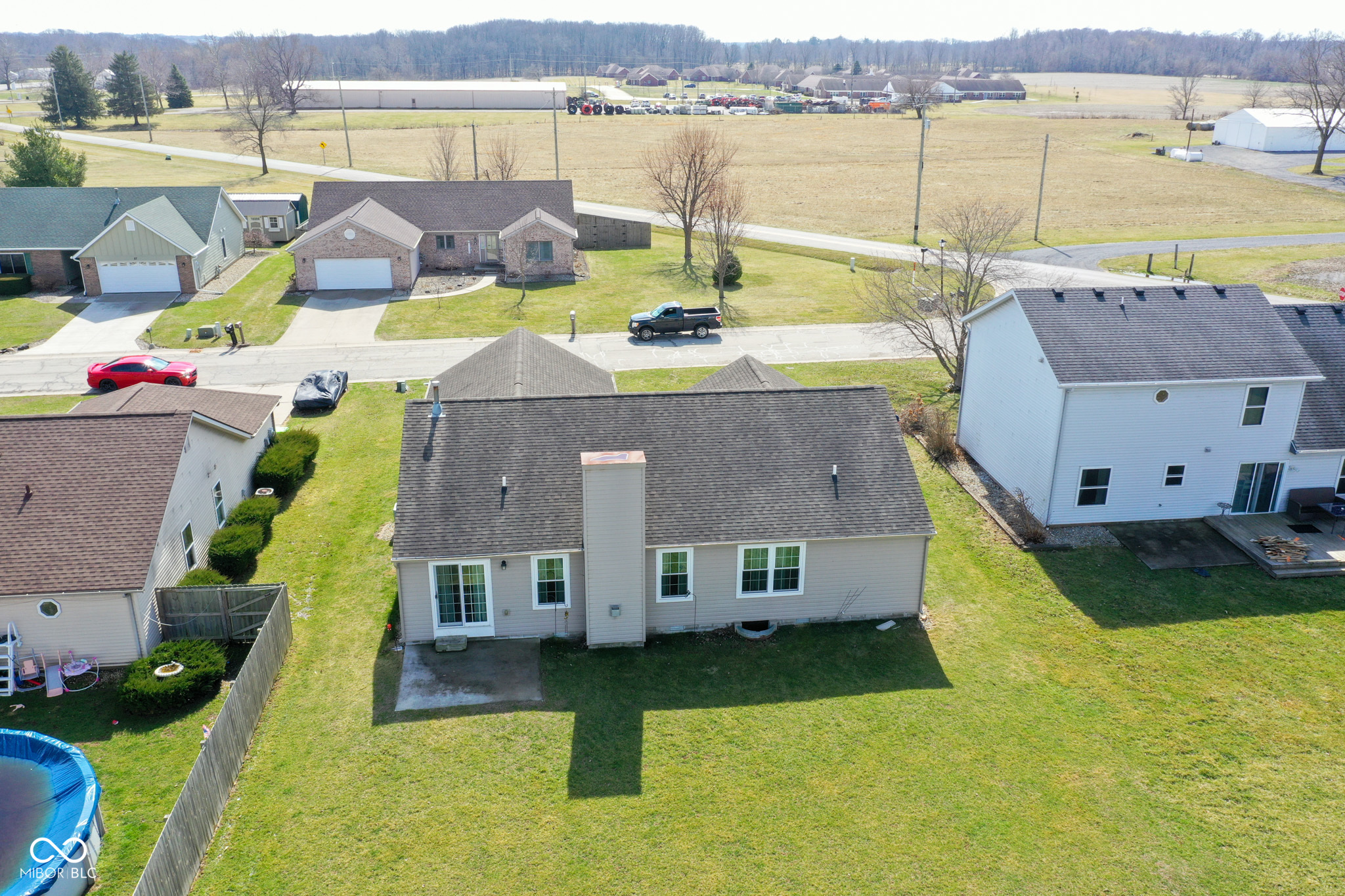 31 Hickory Lane S