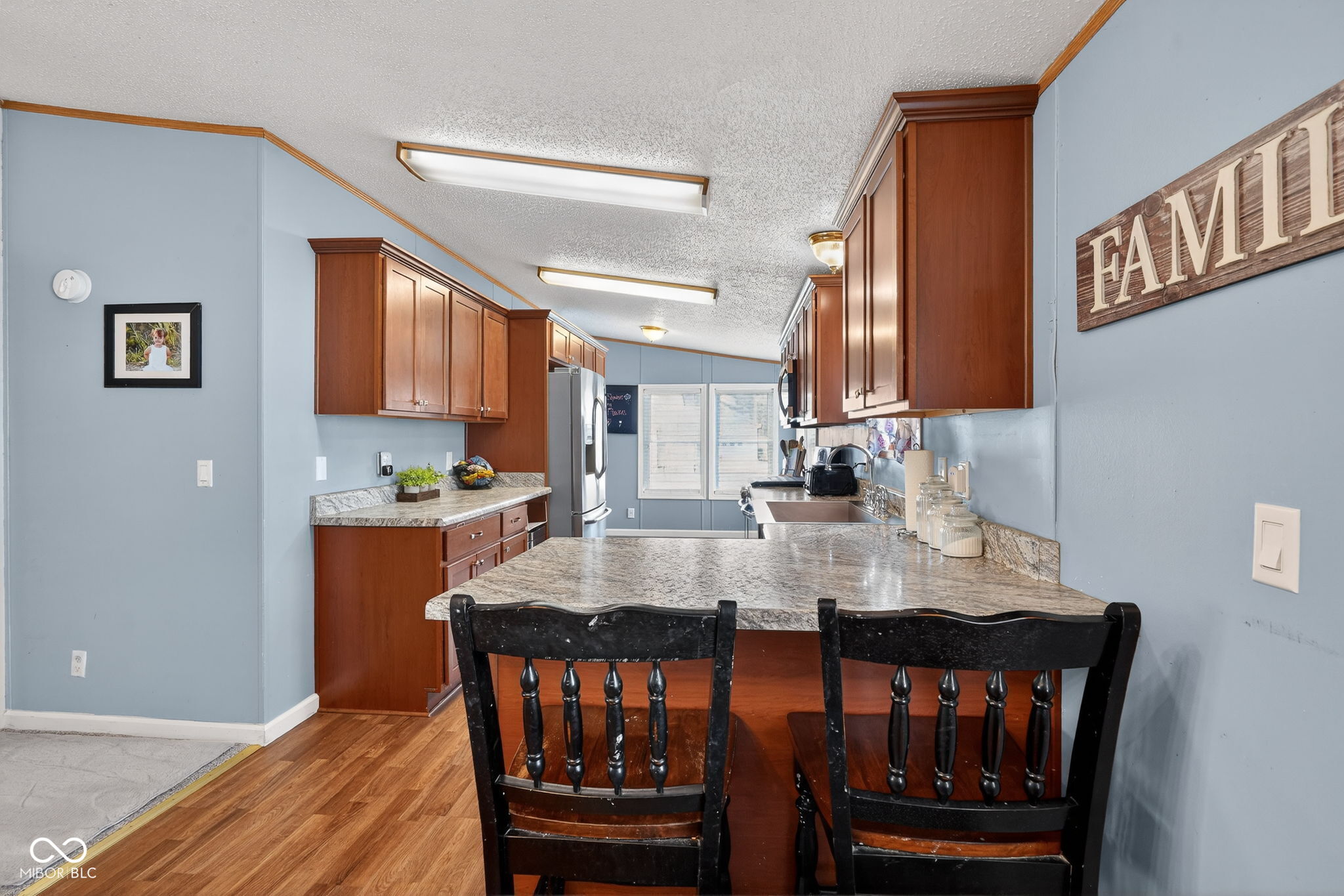 312 E 10th Street