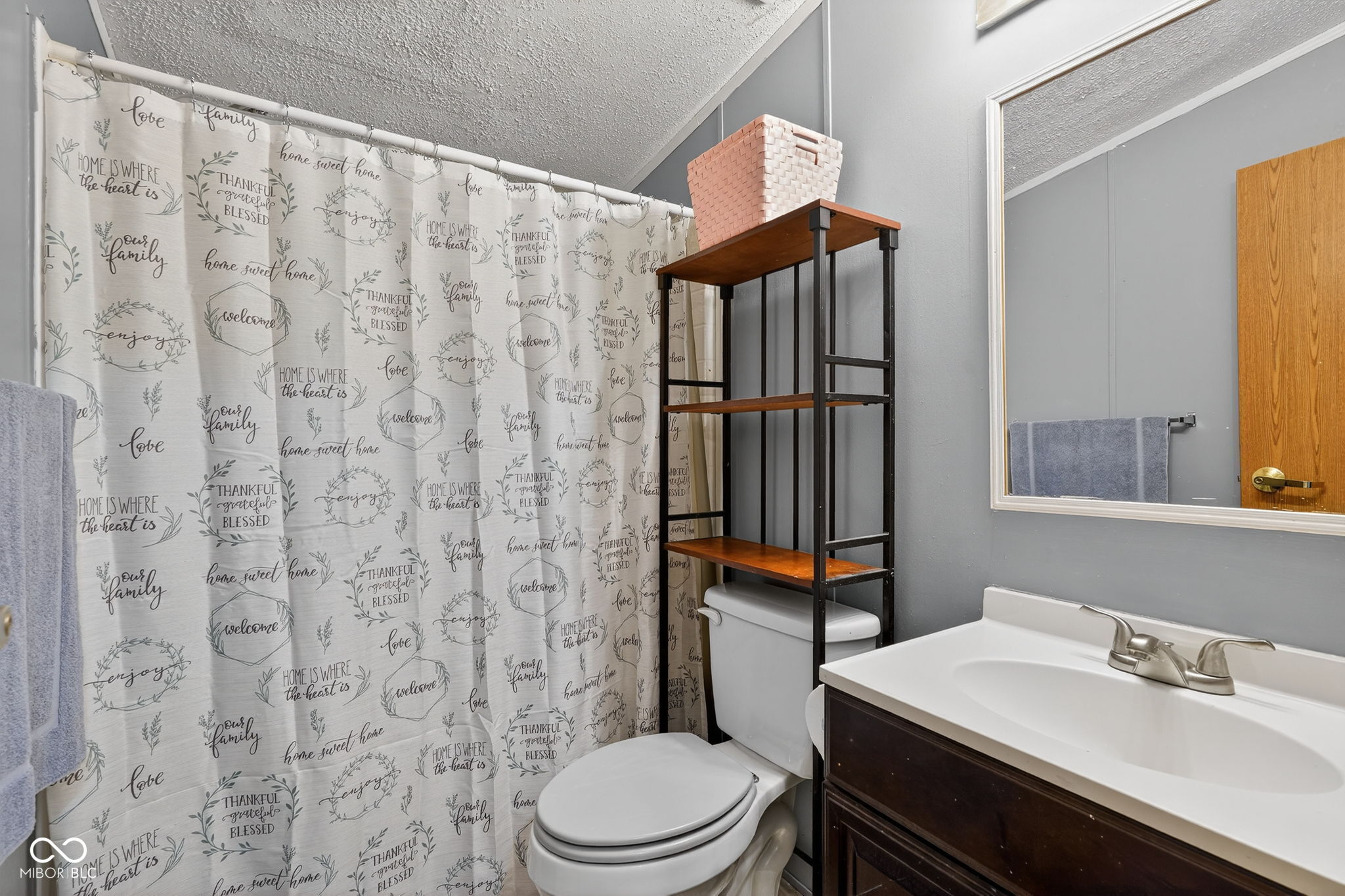 312 E 10th Street