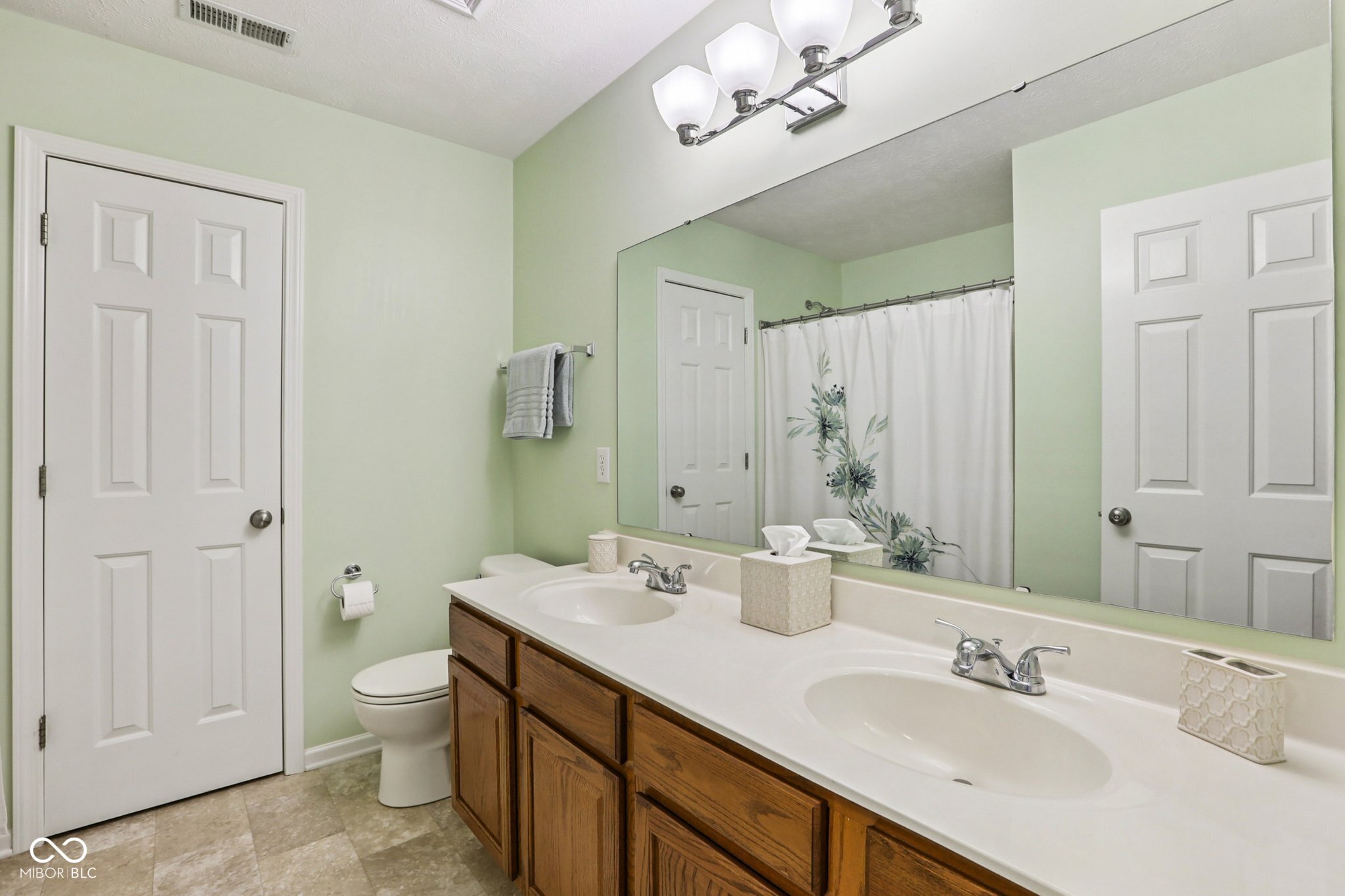 5458 Fieldhurst Lane