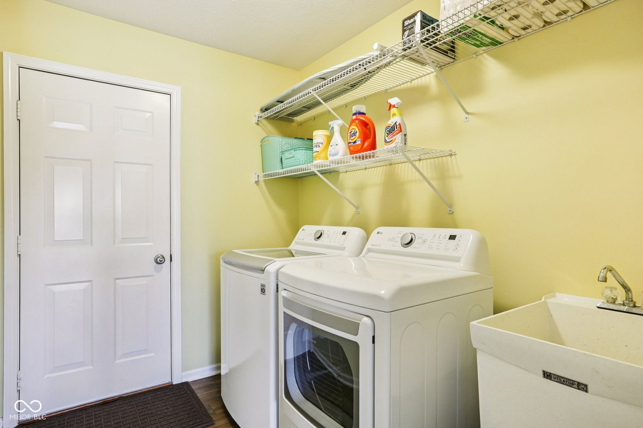 5458 Fieldhurst Lane