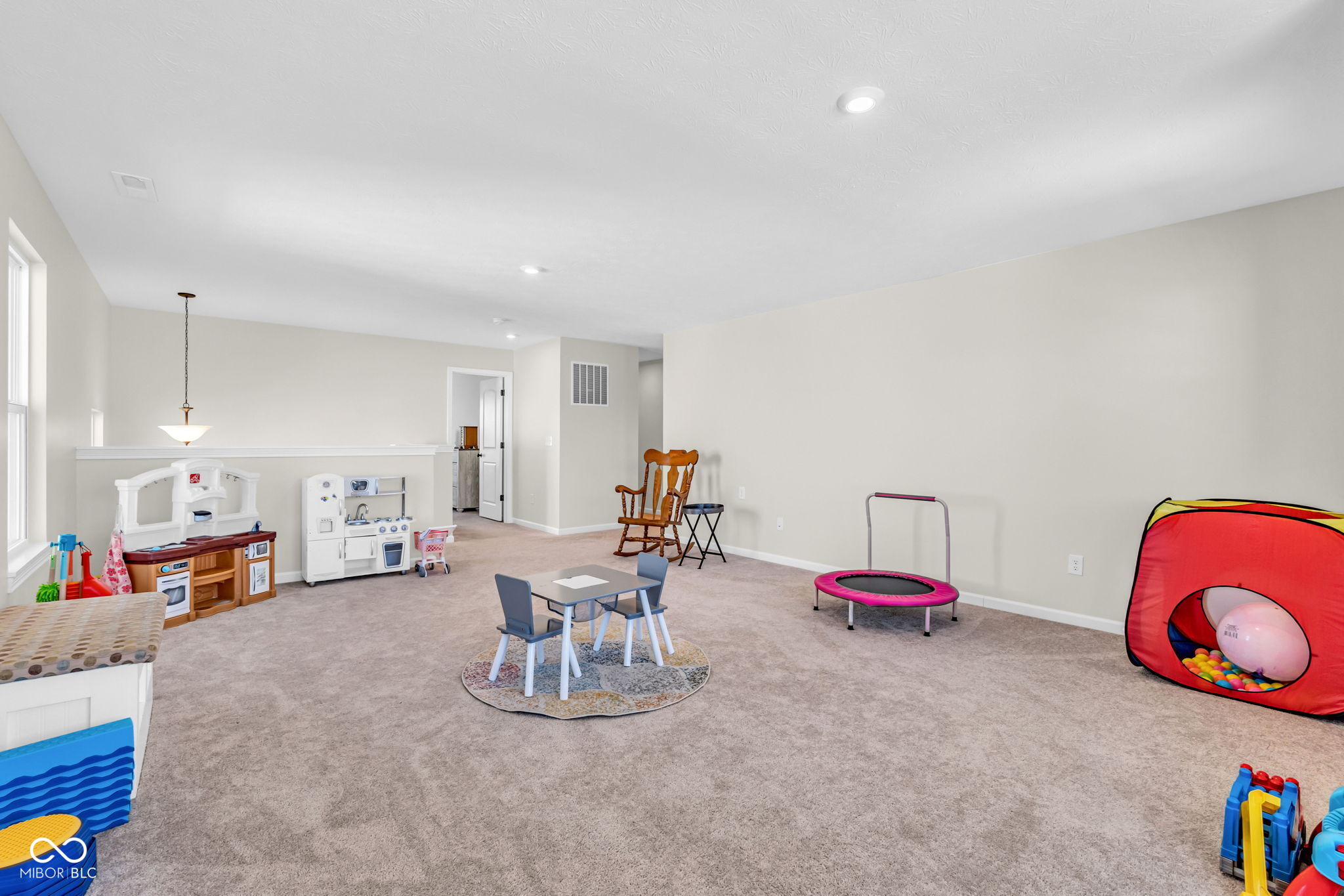 396 Weaver Lane