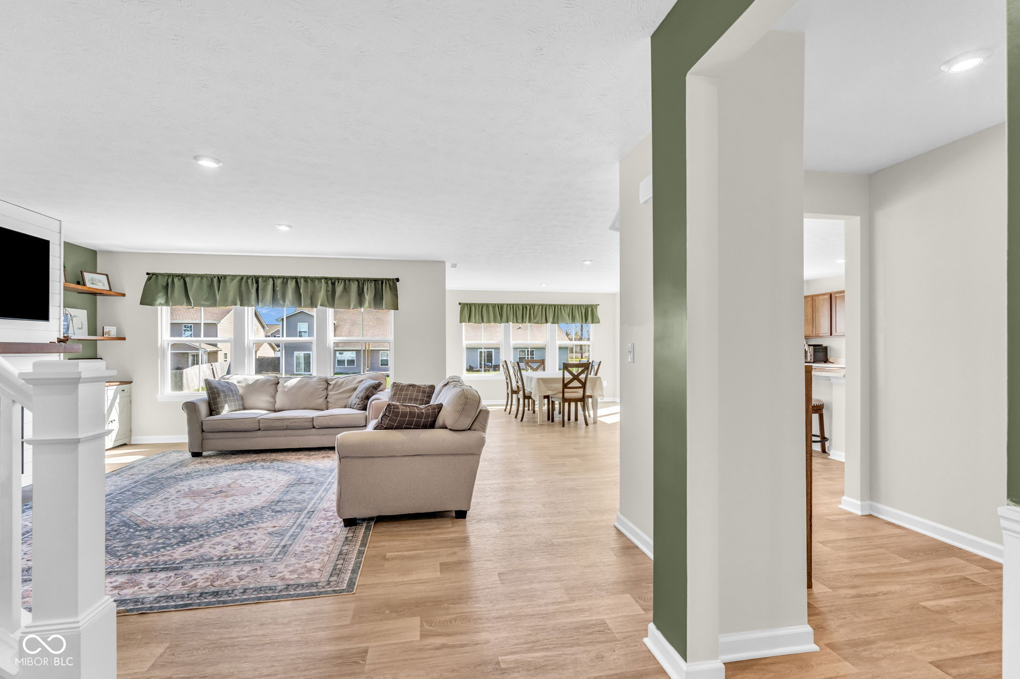 396 Weaver Lane