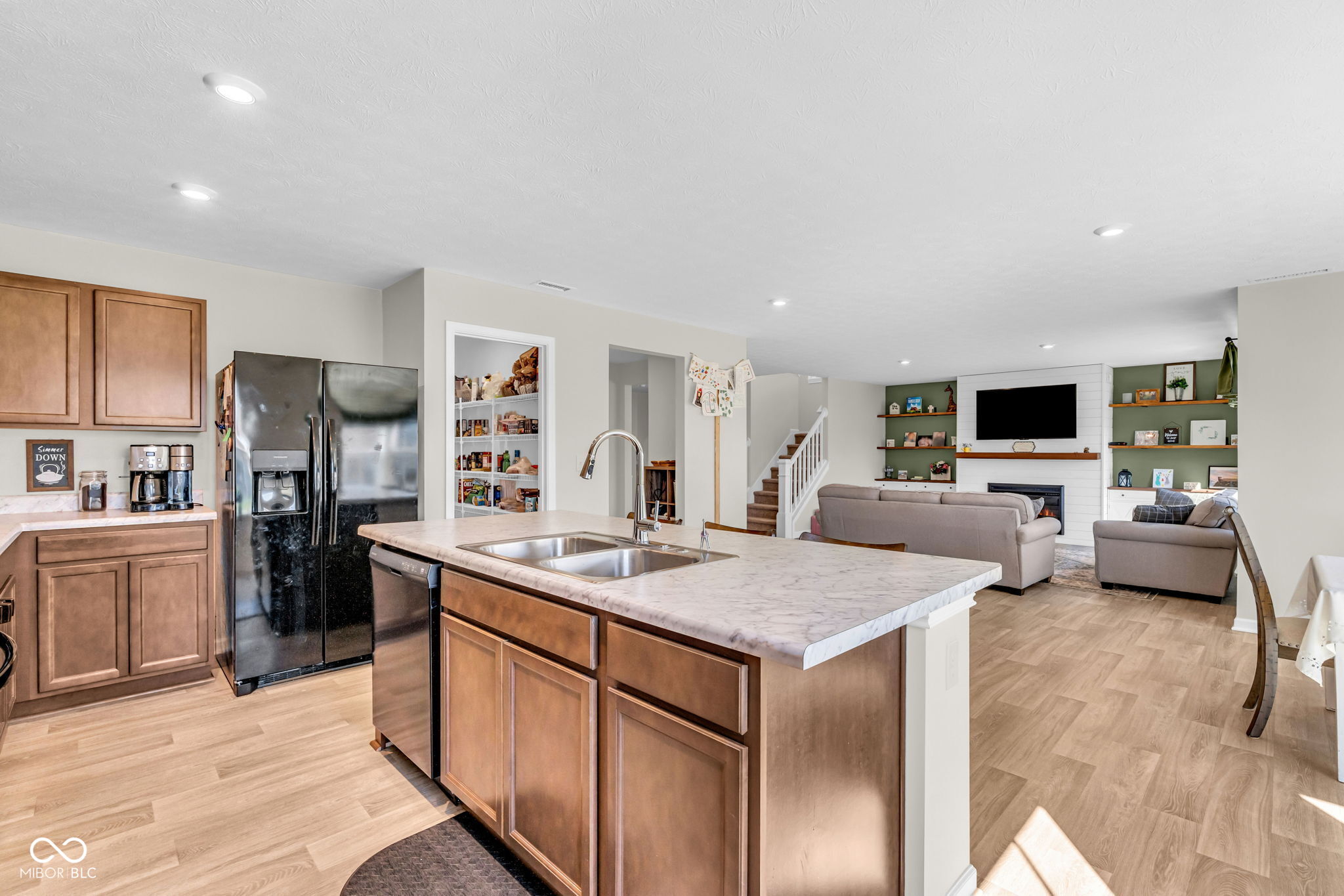 396 Weaver Lane