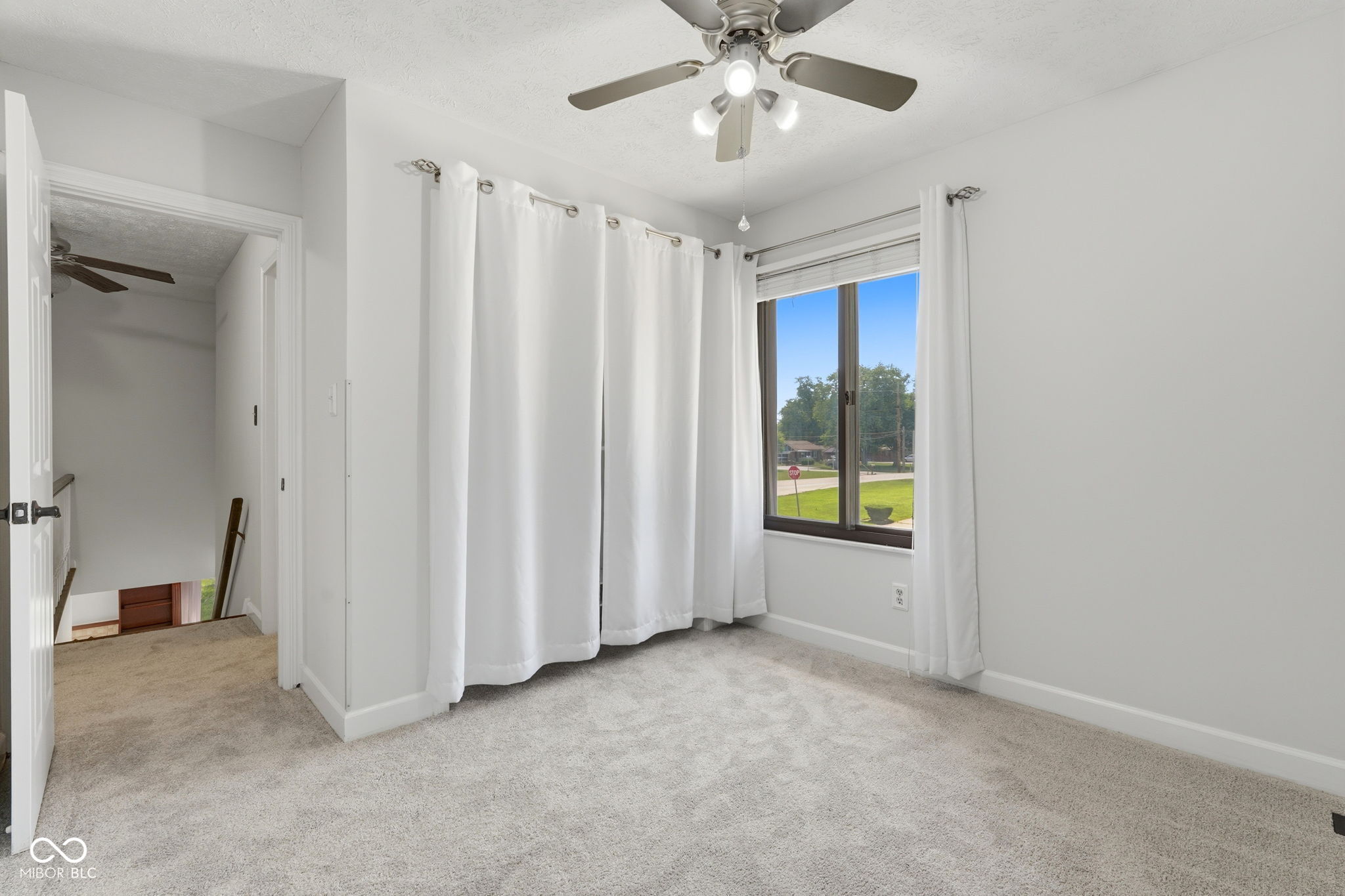 3712 Ivory Way