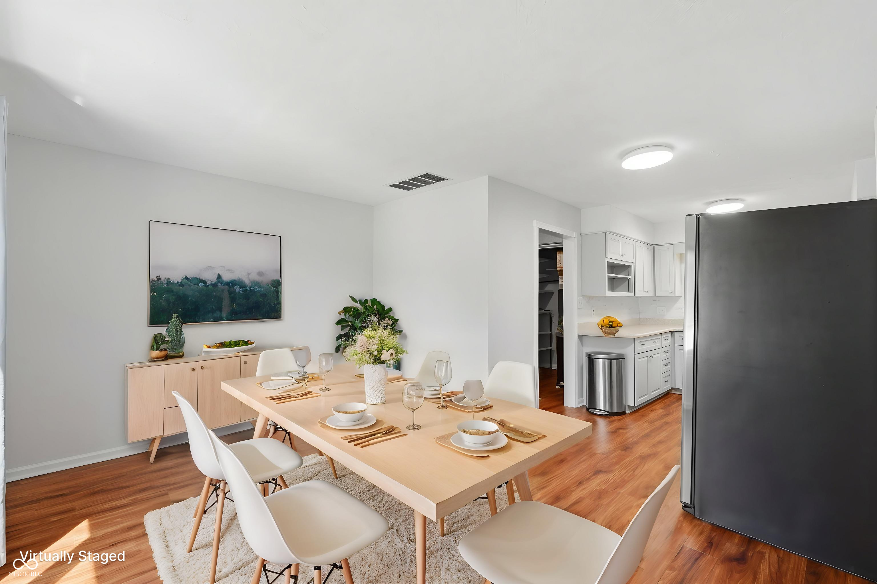 3712 Ivory Way