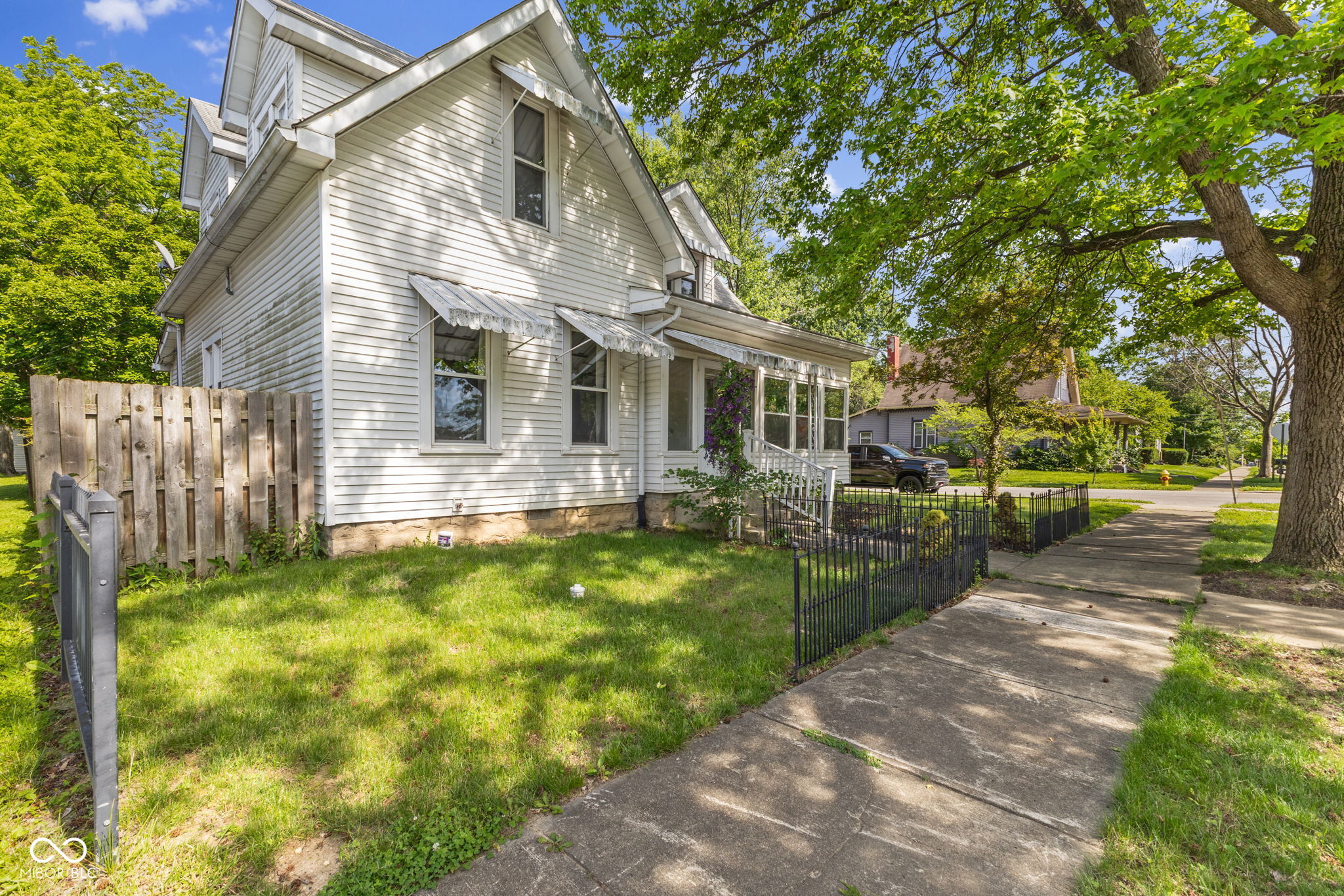 401 N East Street