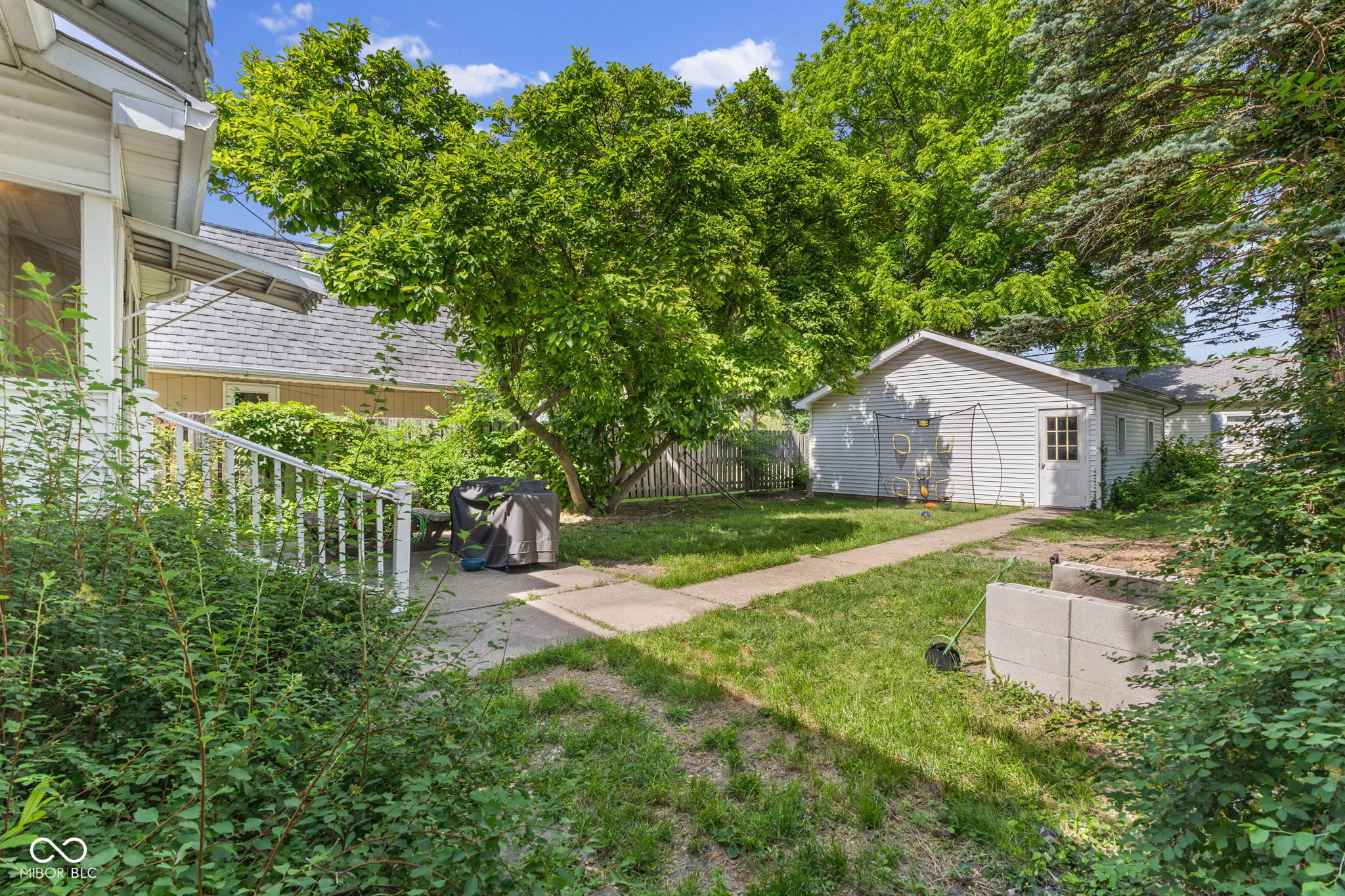 401 N East Street