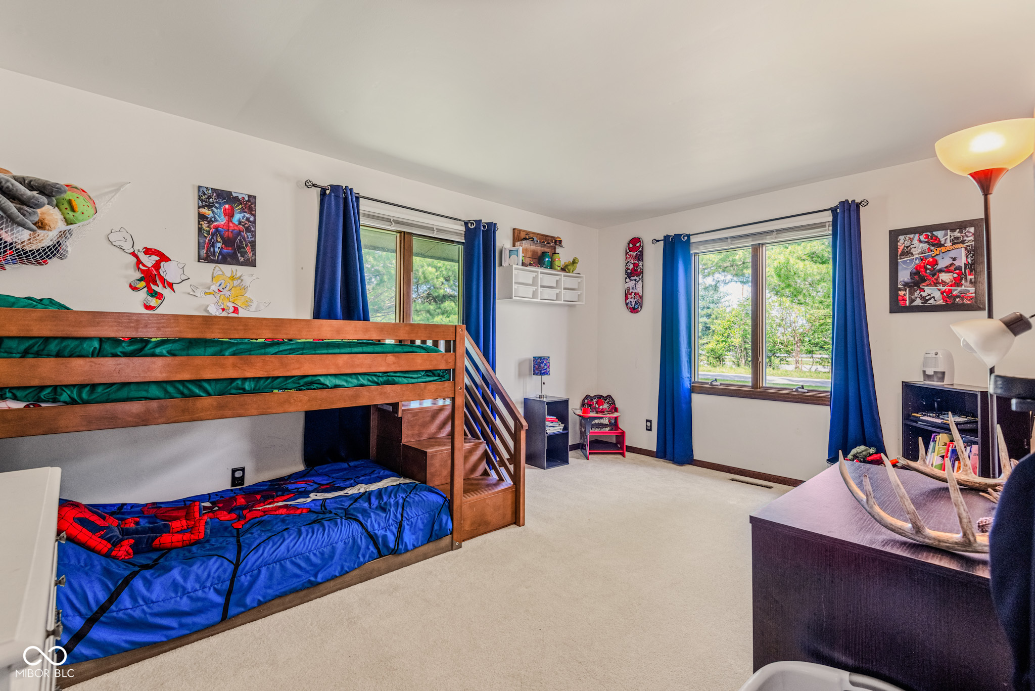 9182 N Cherry Hills Drive