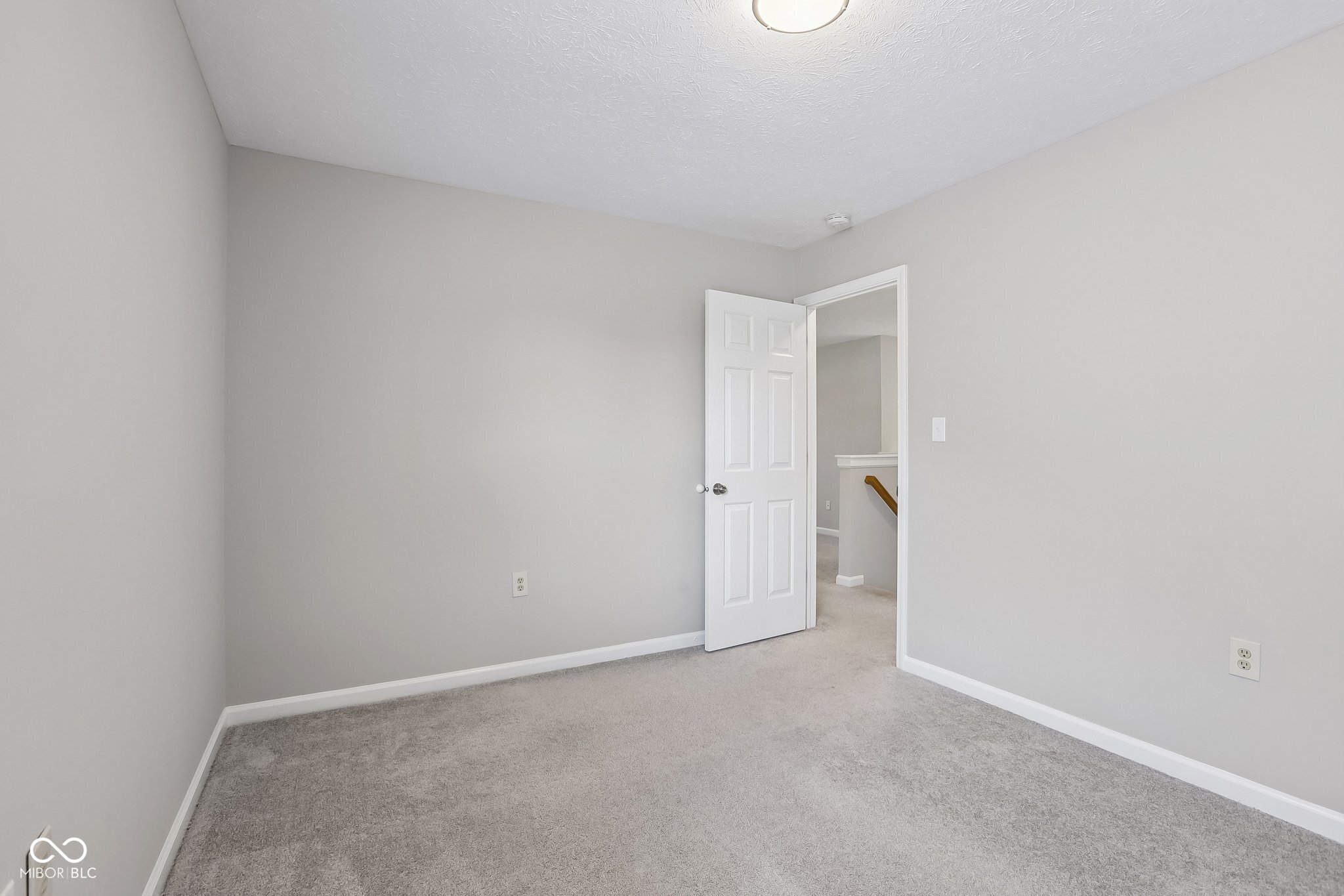 13823 Oak Grove Court