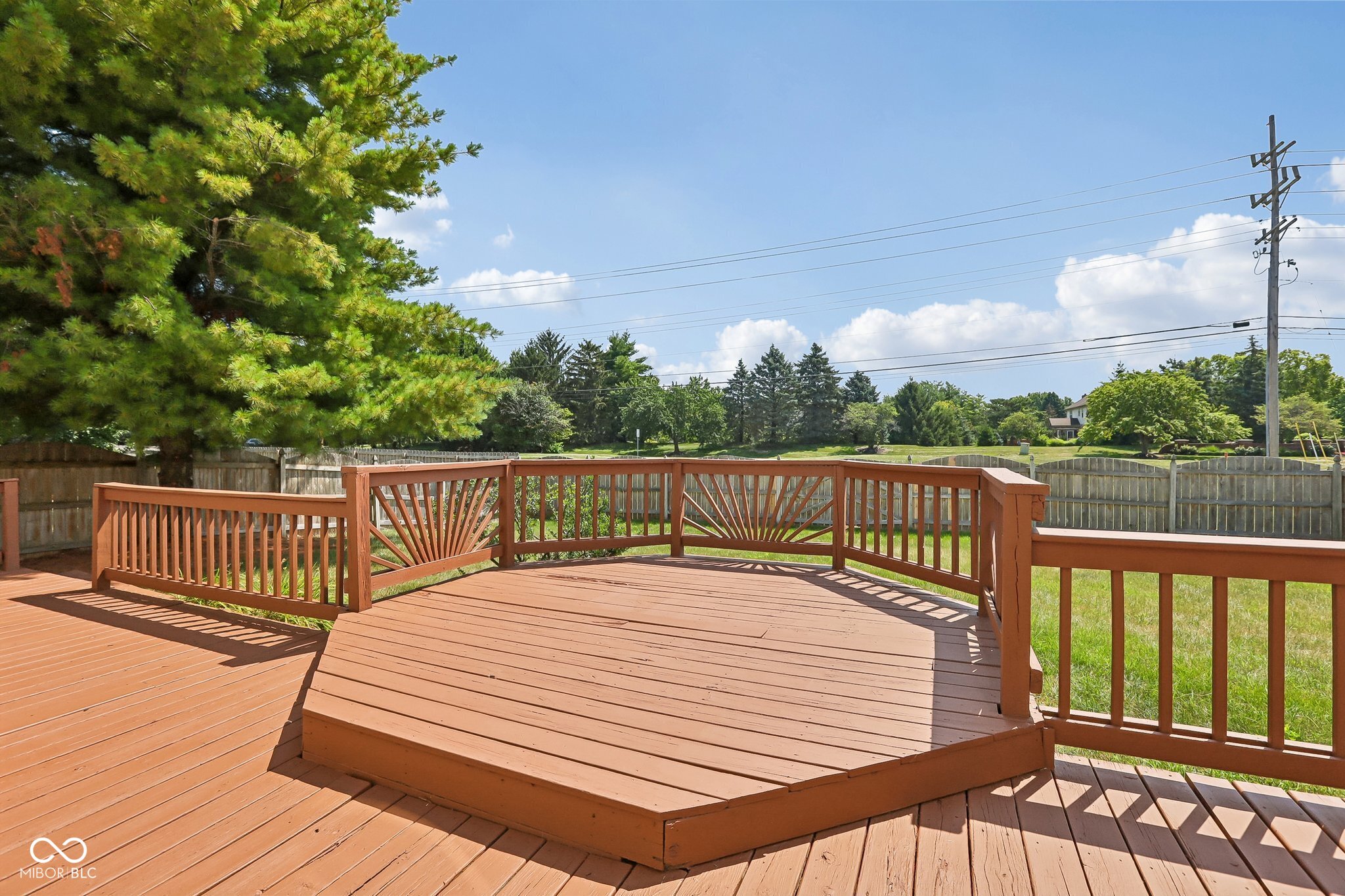 13823 Oak Grove Court