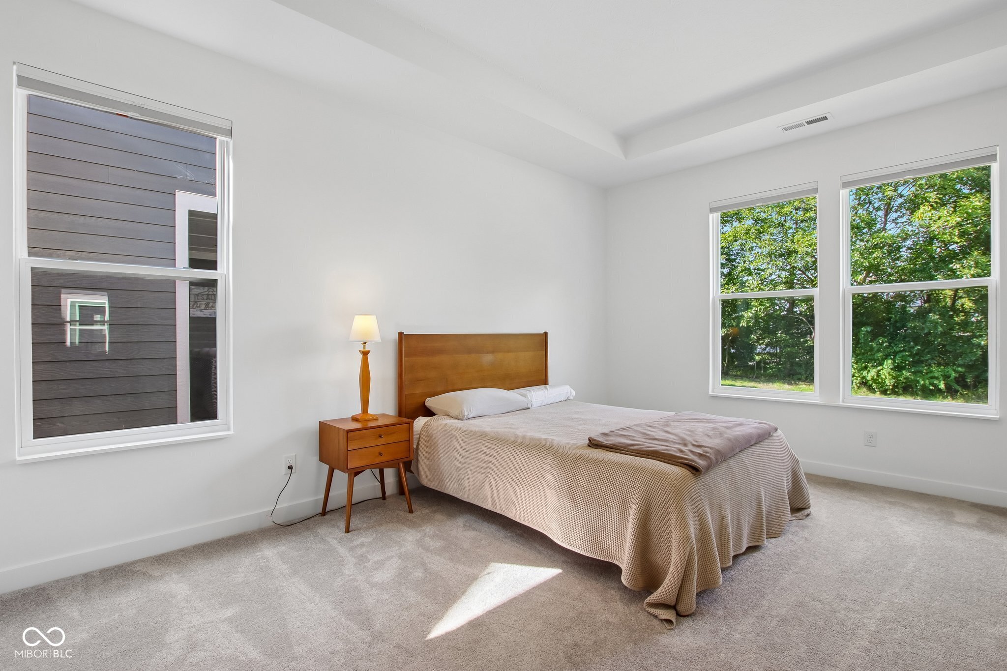 200 Derringer Avenue