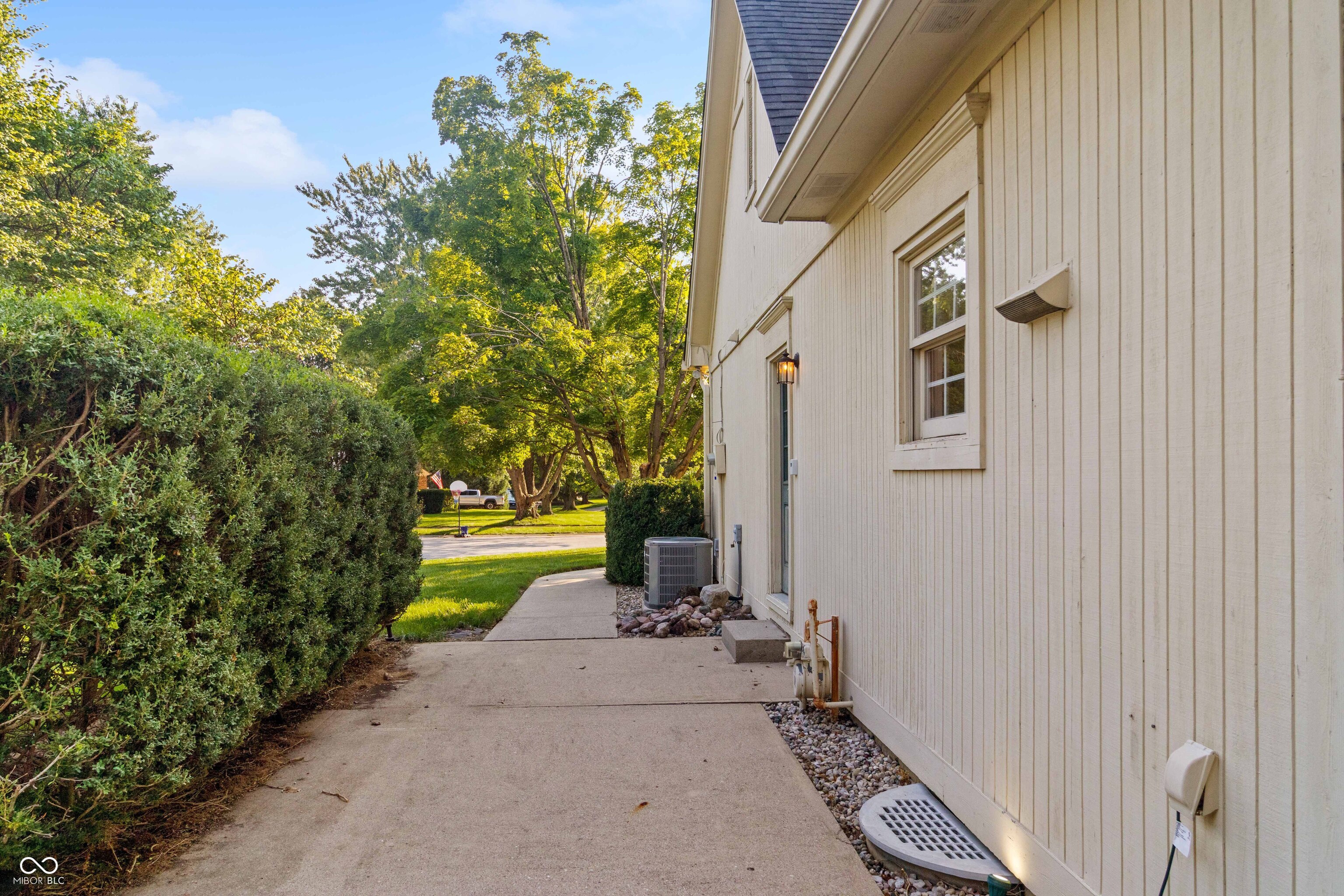330 Wellington Parkway