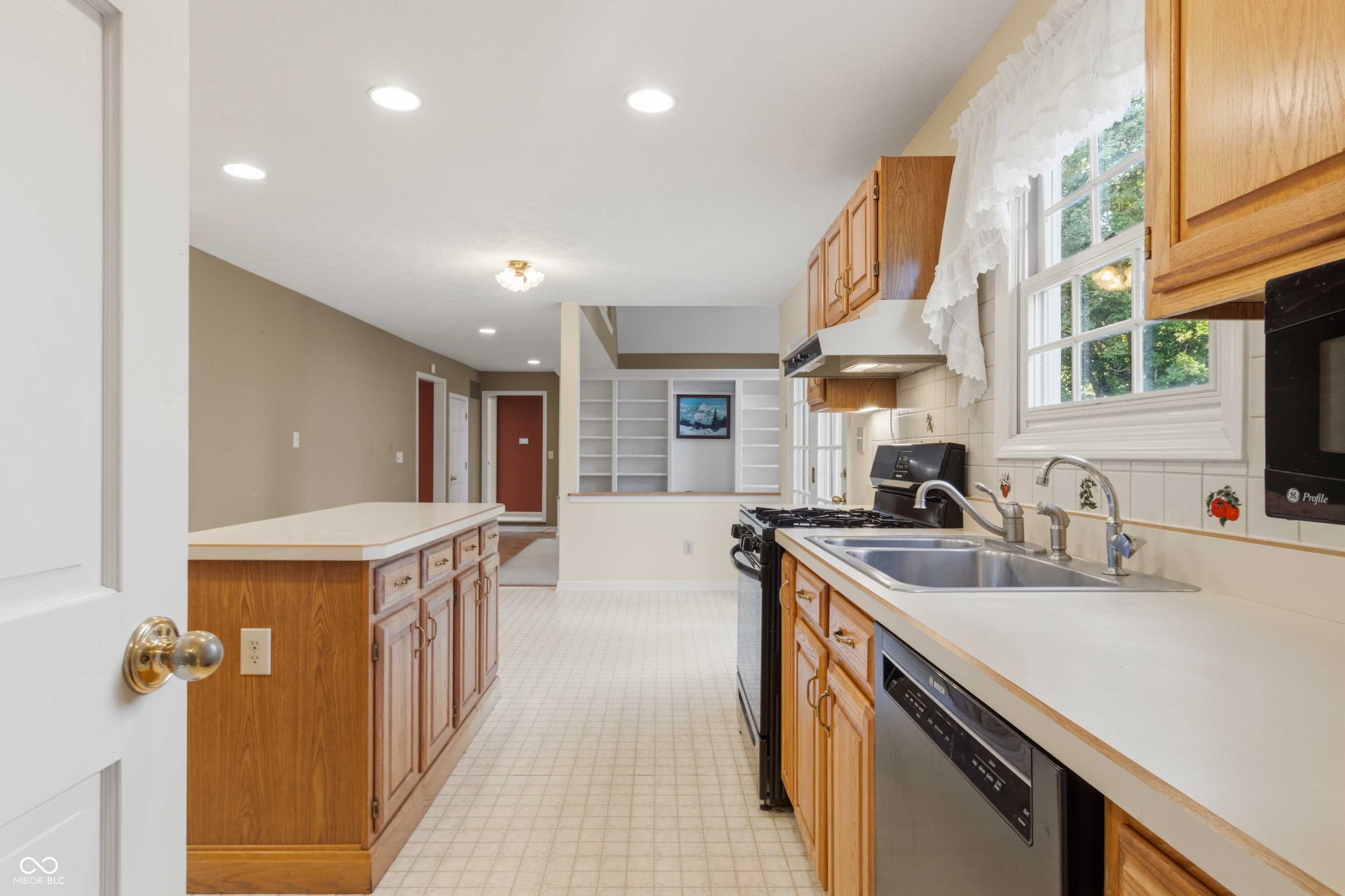 330 Wellington Parkway