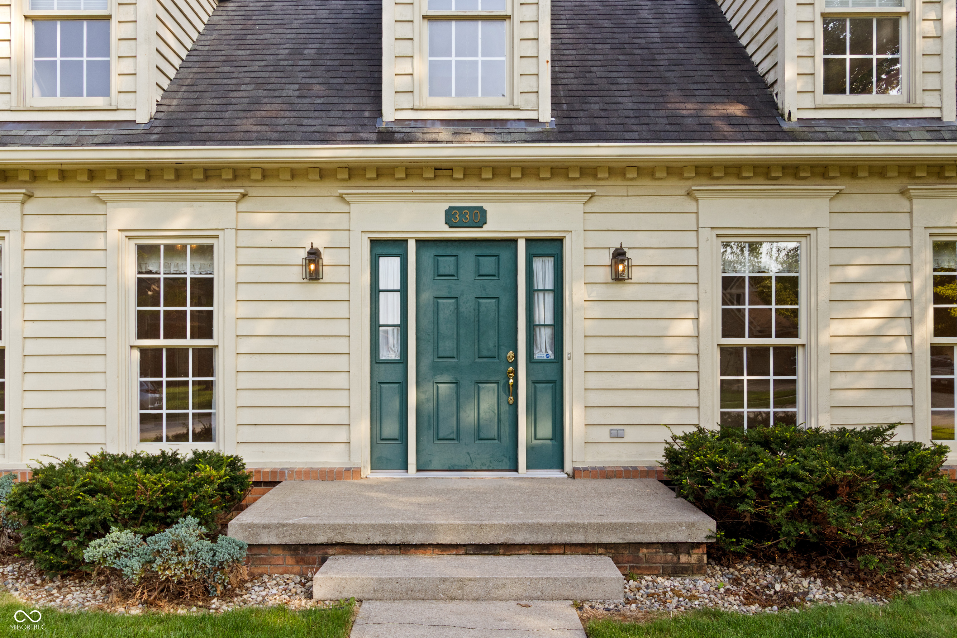 330 Wellington Parkway