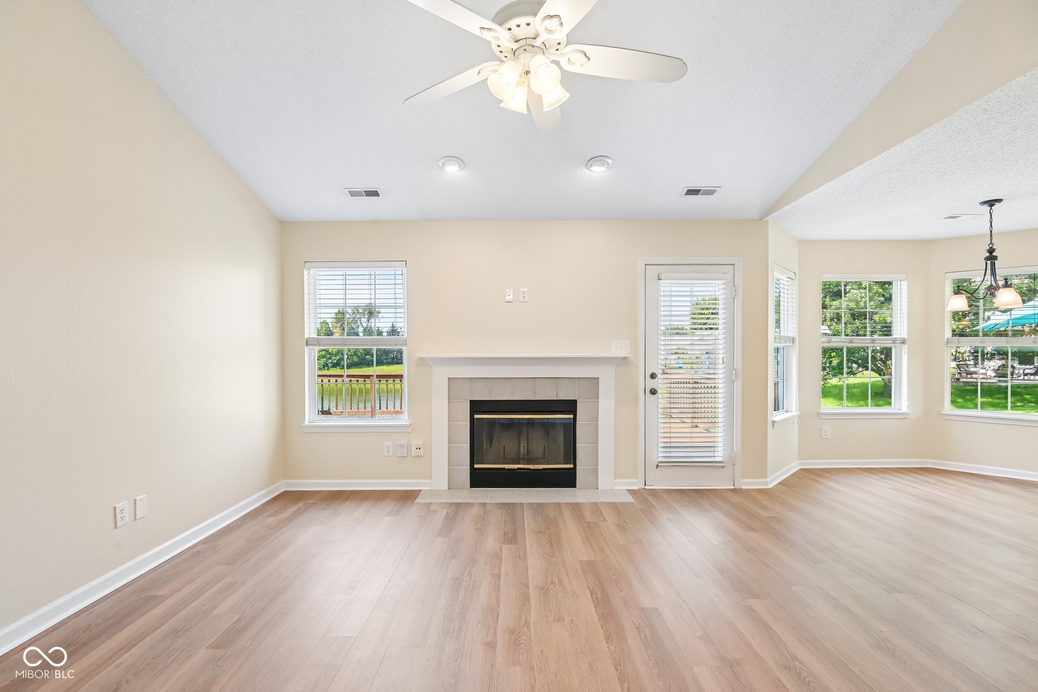 12886 Longleaf Lane