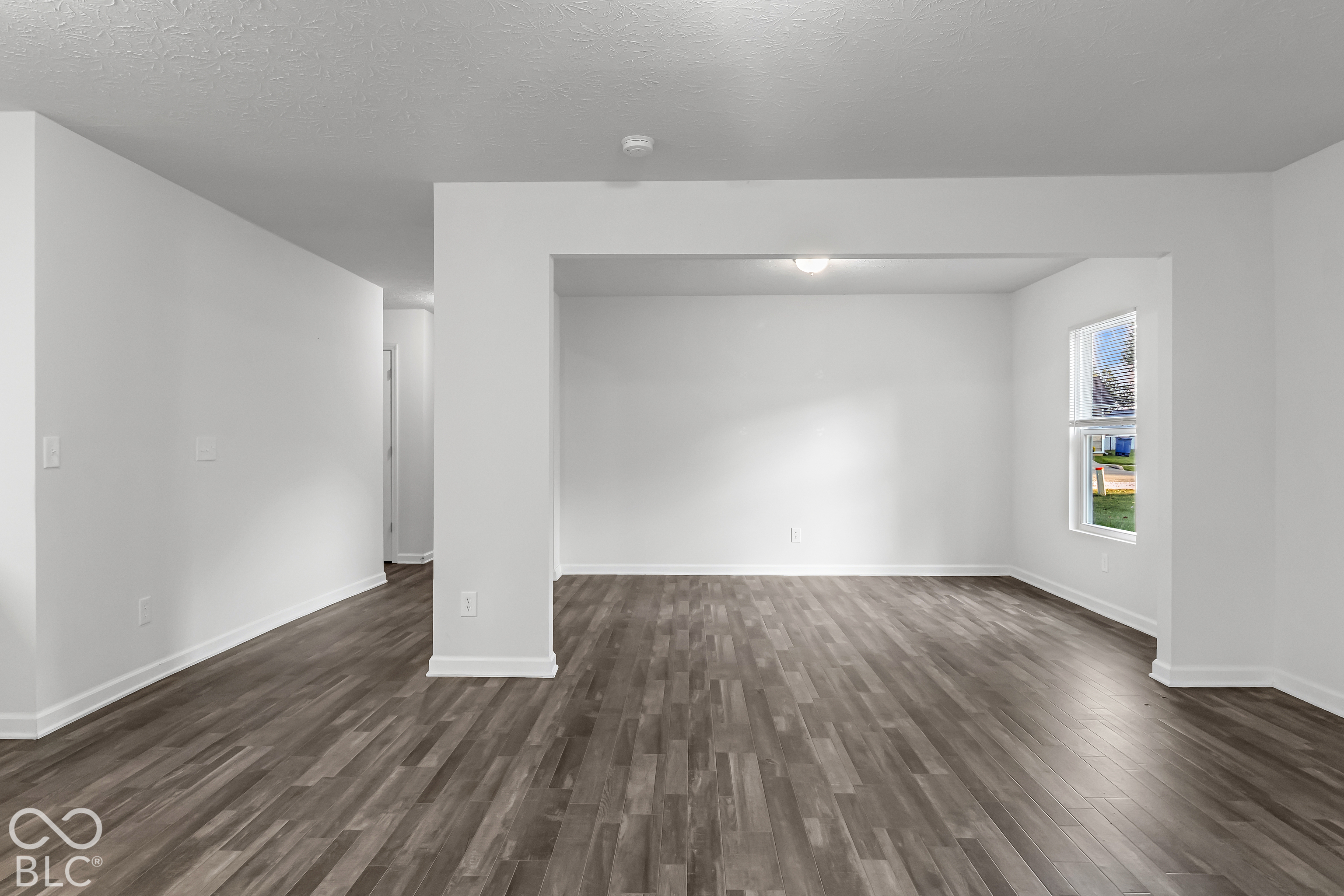 2632 S Crane Pond